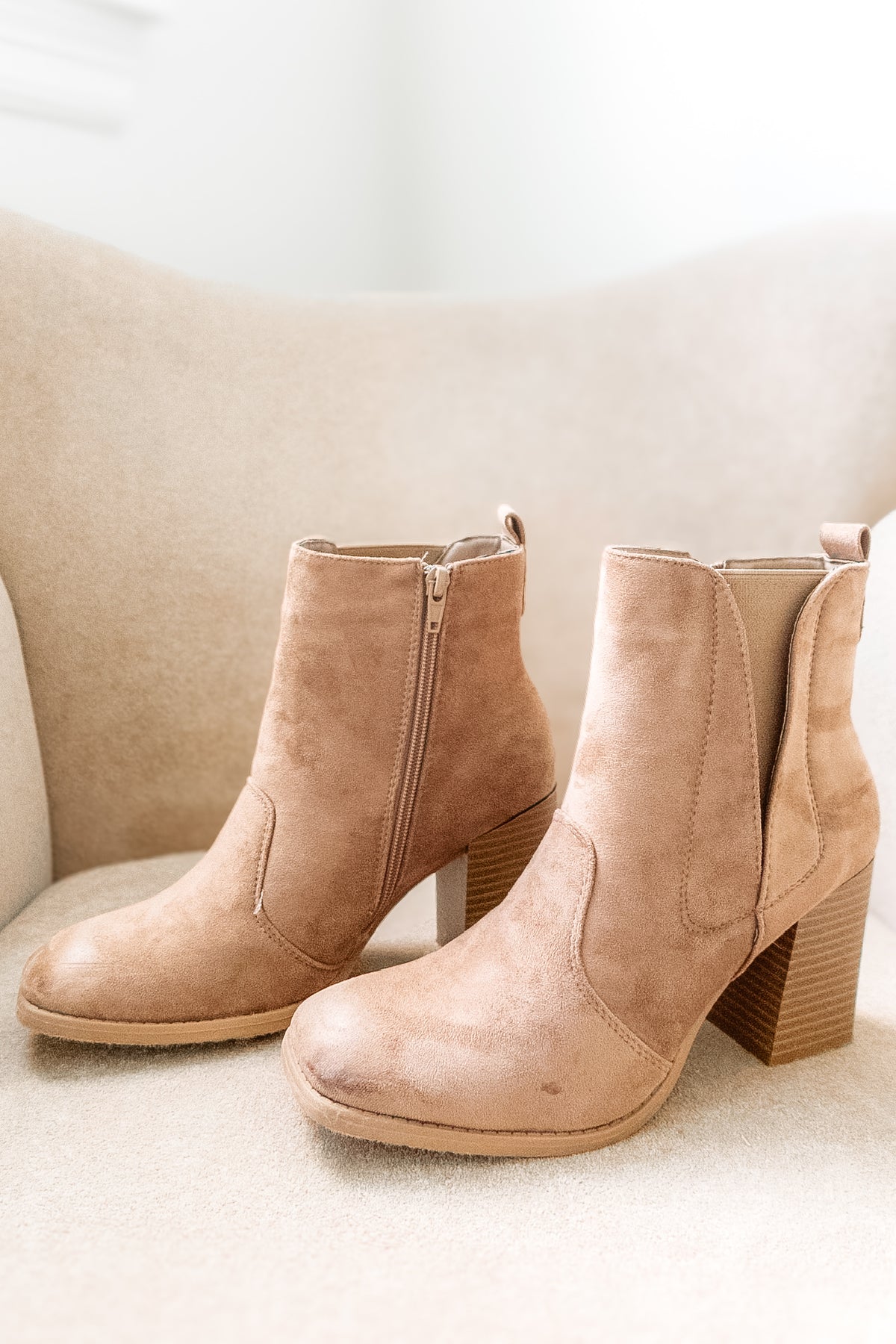 Pierre Dumas: Cammy 16 Ankle Bootie - Taupe