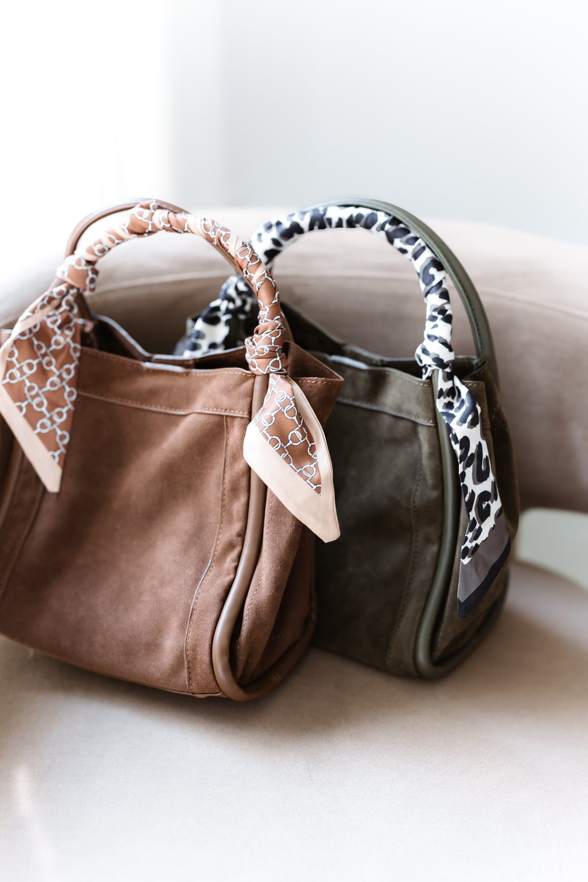 Gianna Suede Bag - Chocolate