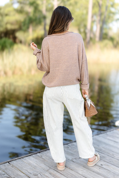 Light And Cozy Sweater - Mocha