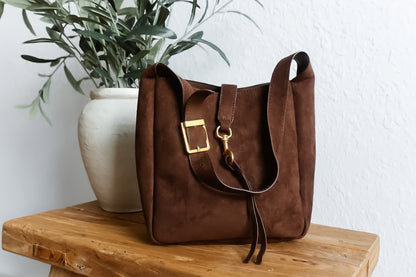 Noa Suede Small Bag - Chocolate