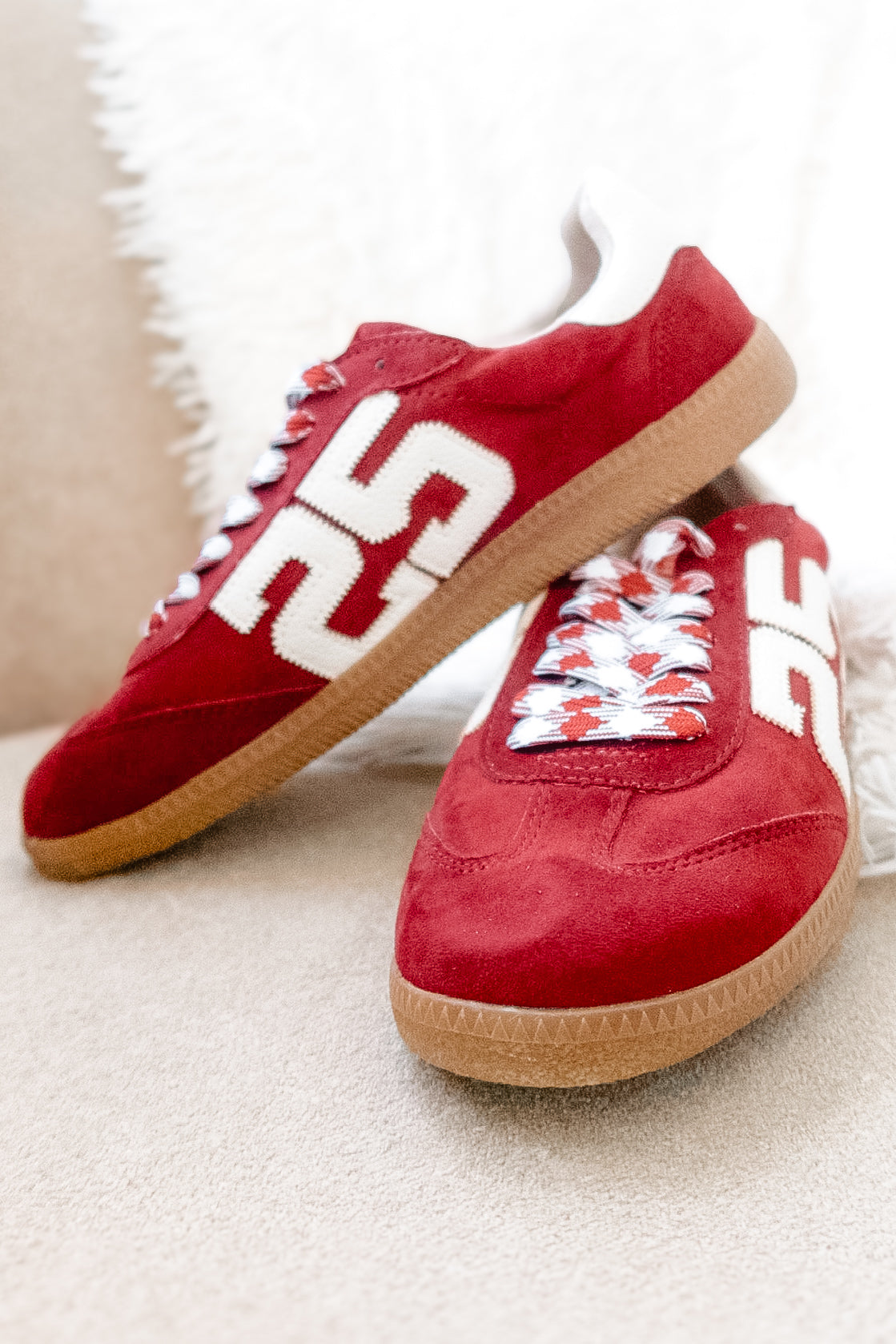 ShuShop: Retro 25 Sneaker - Burgundy no