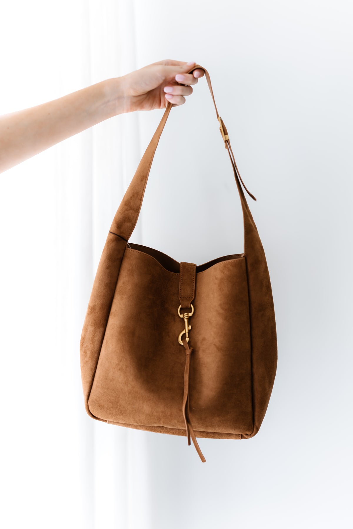 Noa Suede Bag - Tan