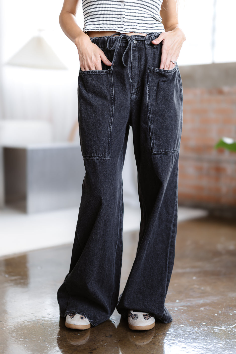 Tyler Oversized Wide Leg Jeans - Vintage Black