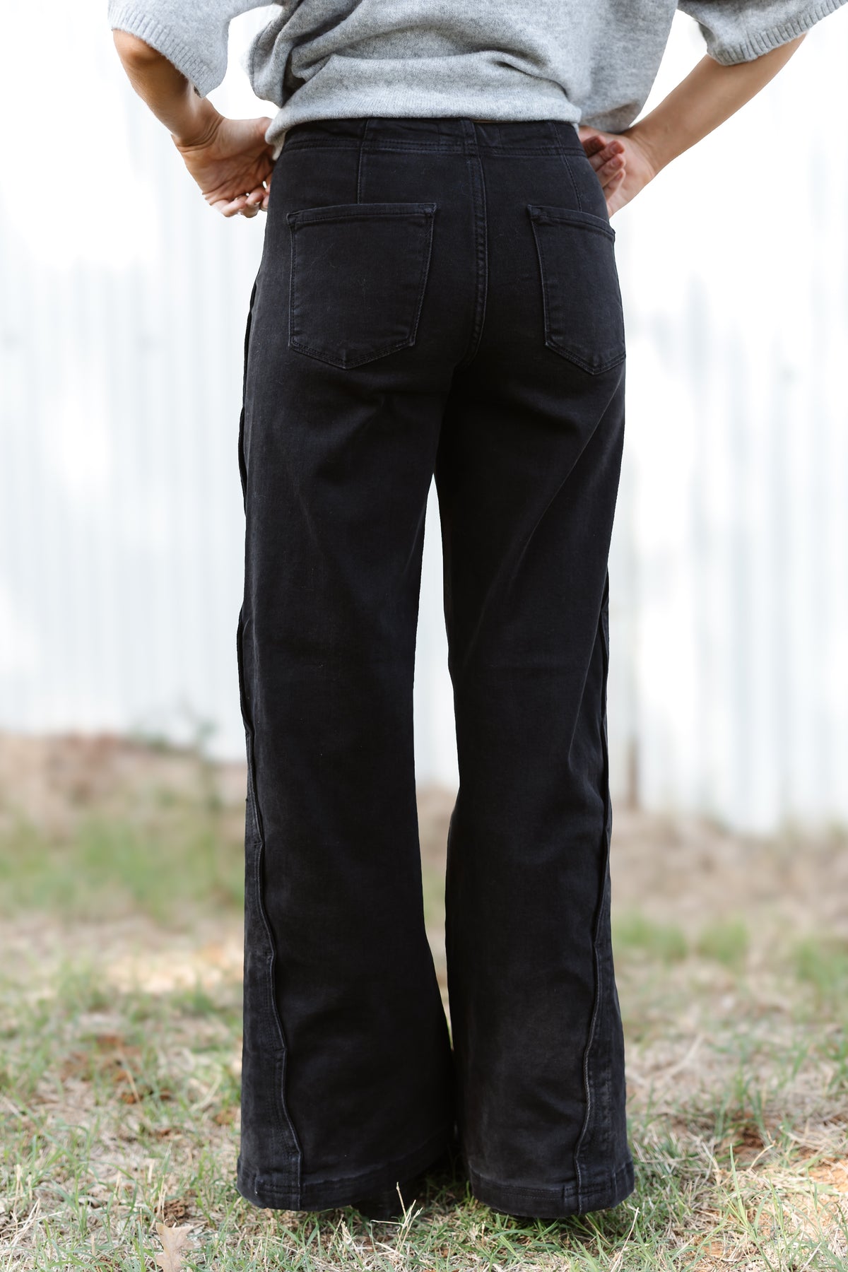 Asher HR Wide Leg Stretchy Jeans