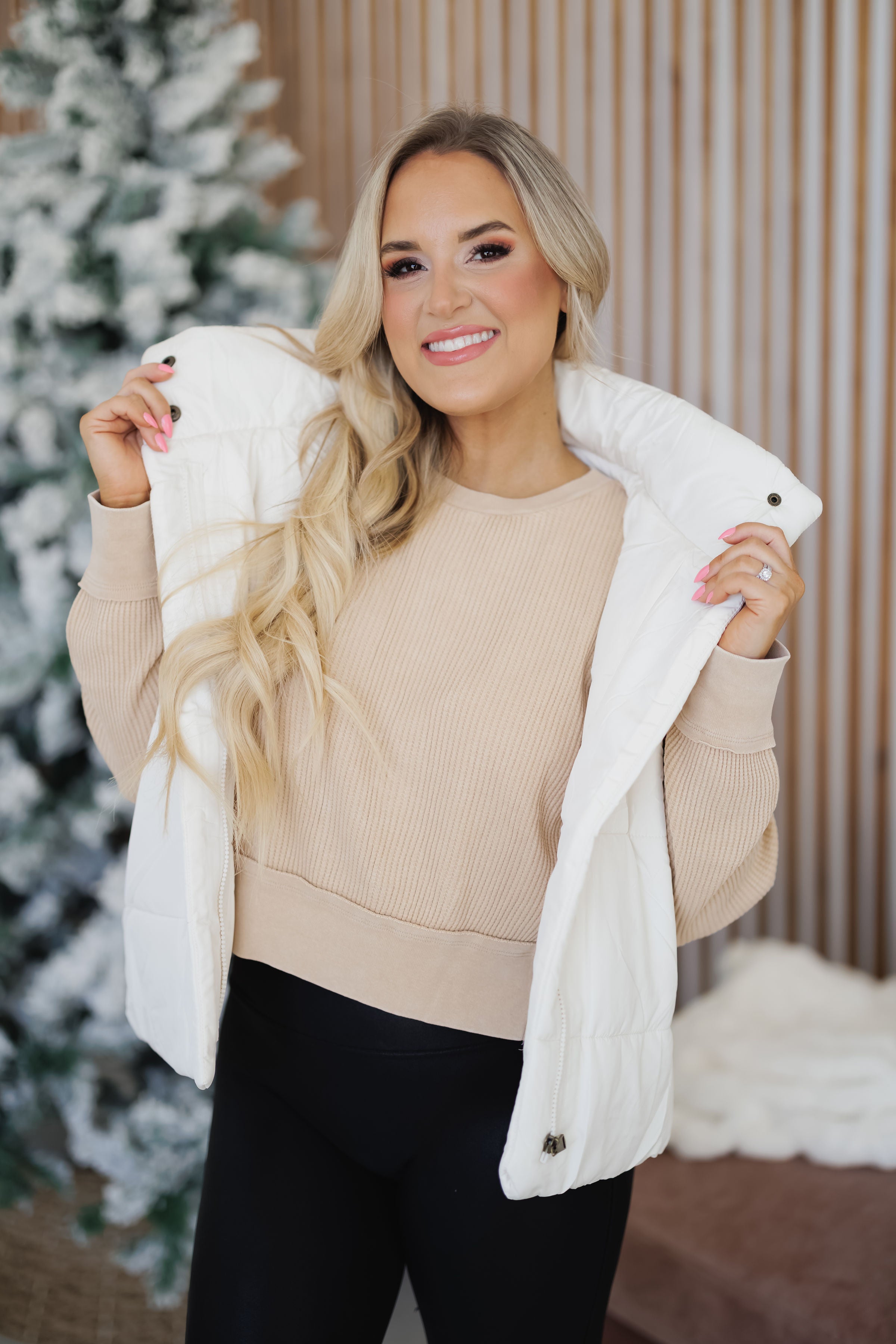 Winter Glow Puffer Vest-Ivory