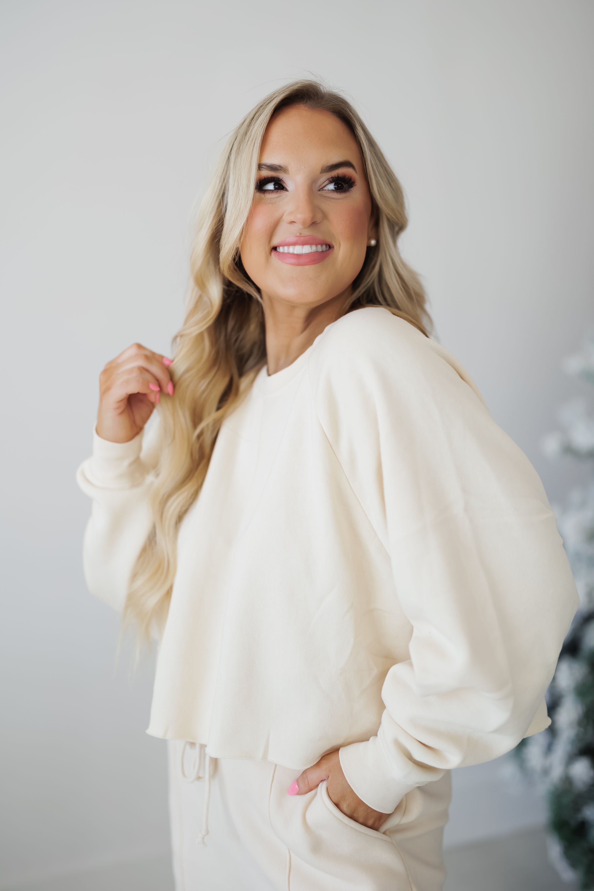 Soft Whisper Lounge Top-Cream