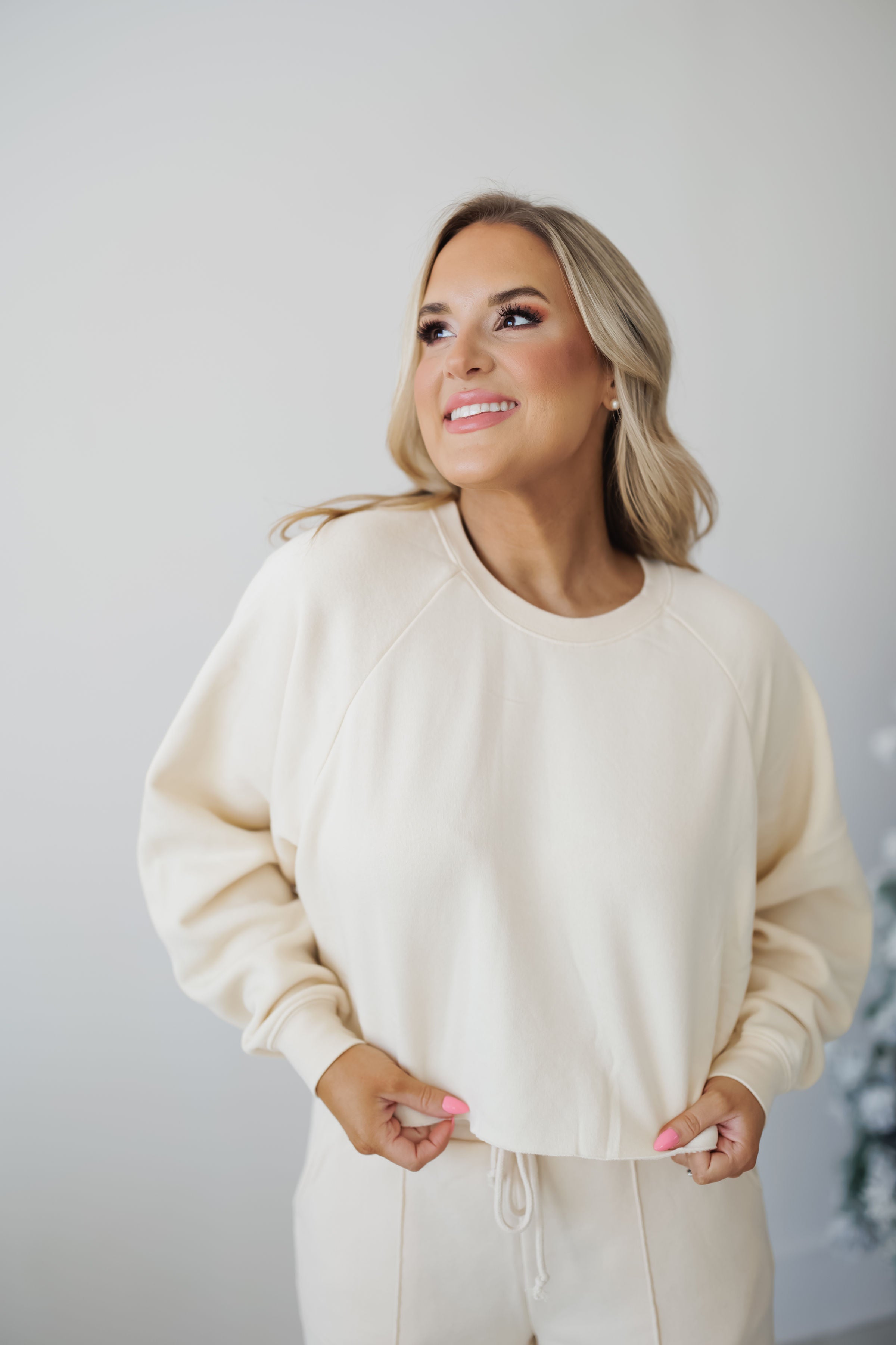 Soft Whisper Lounge Top-Cream