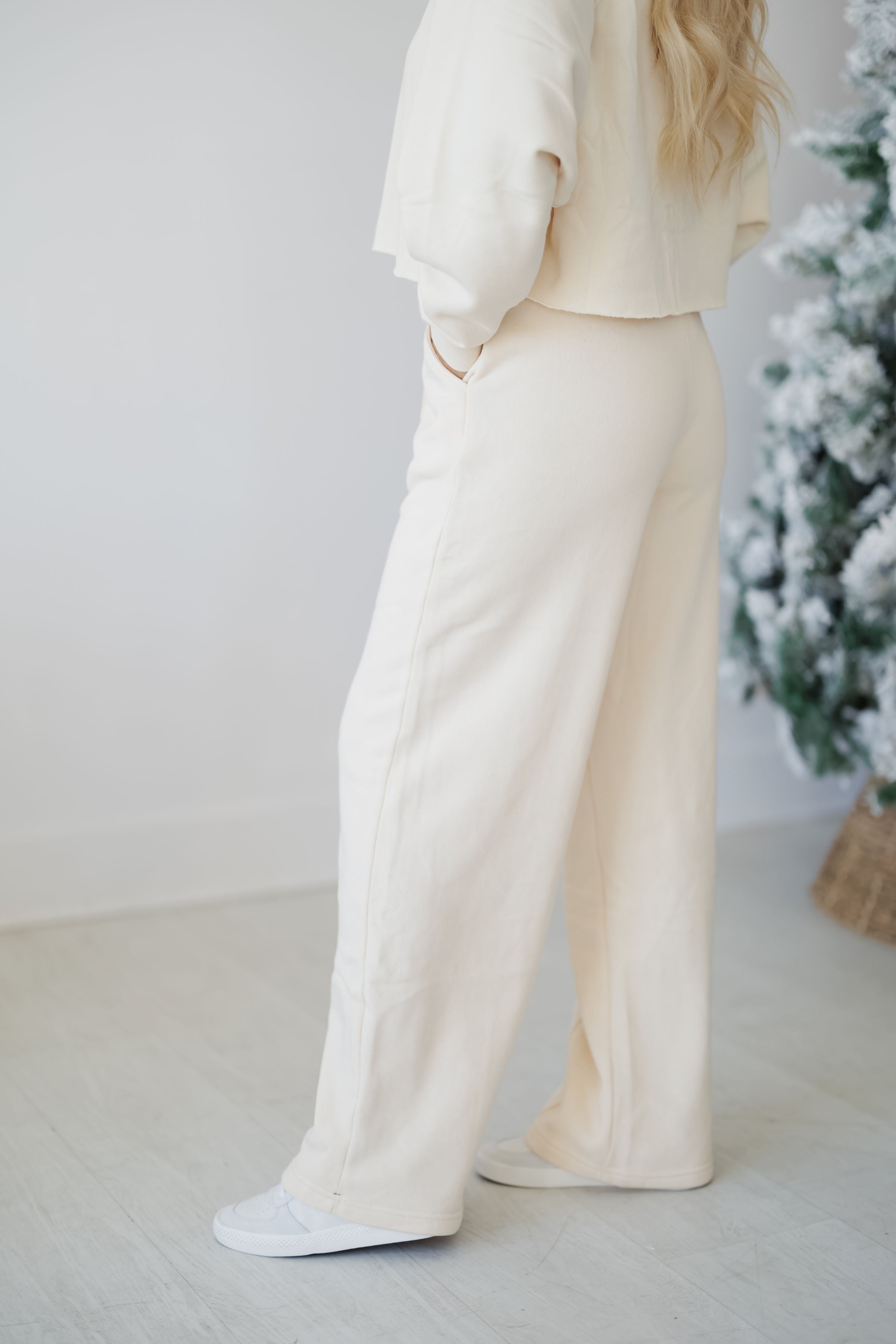 Soft Whisper Lounge Pant-Cream