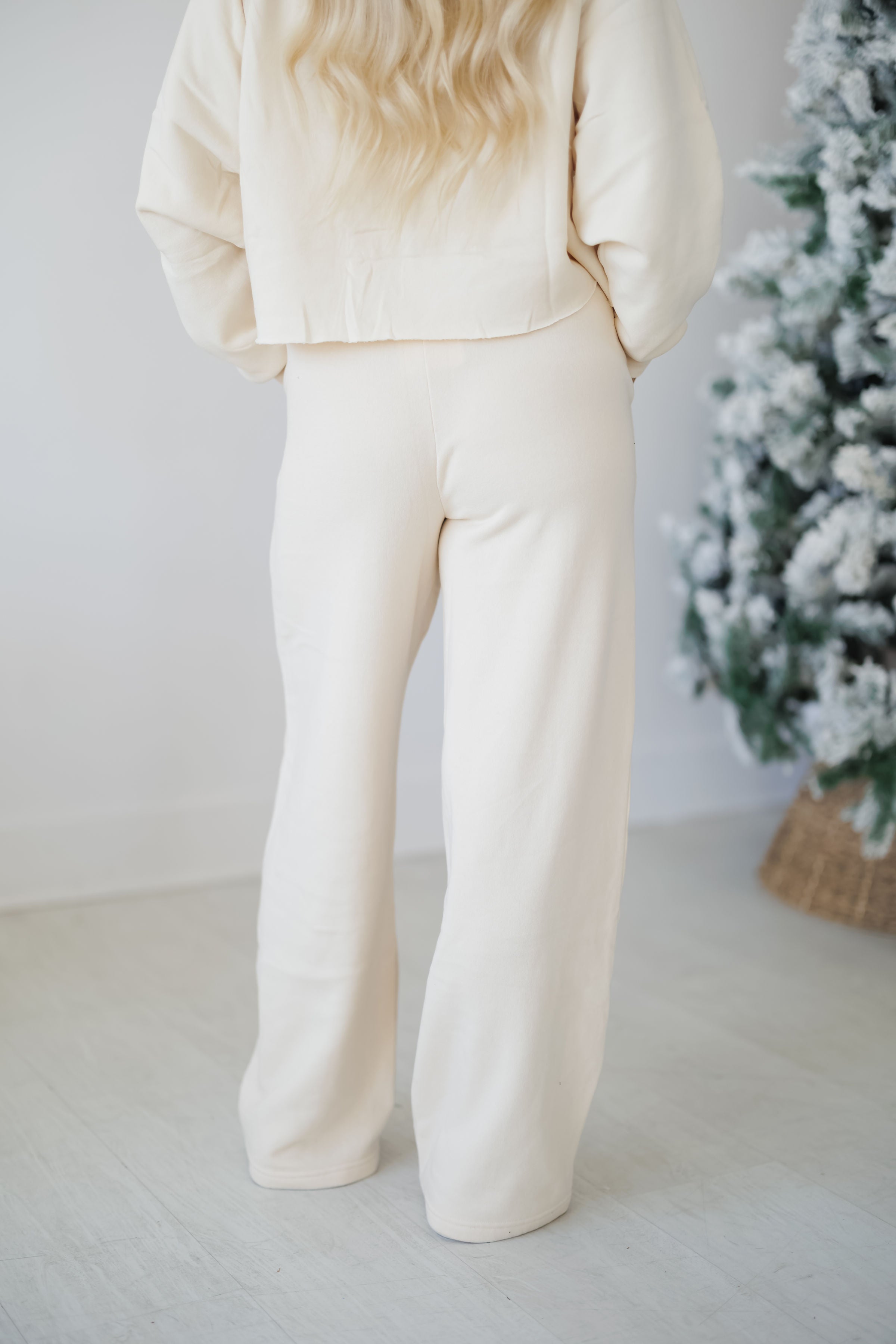 Soft Whisper Lounge Pant-Cream