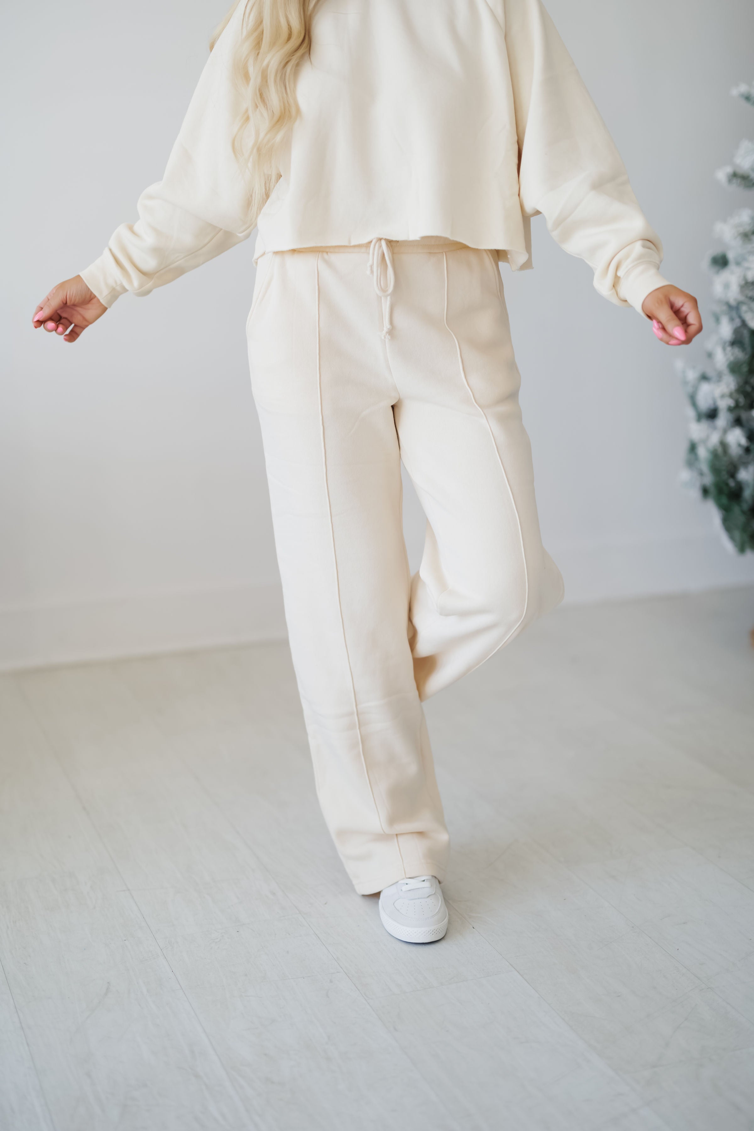 Soft Whisper Lounge Pant-Cream