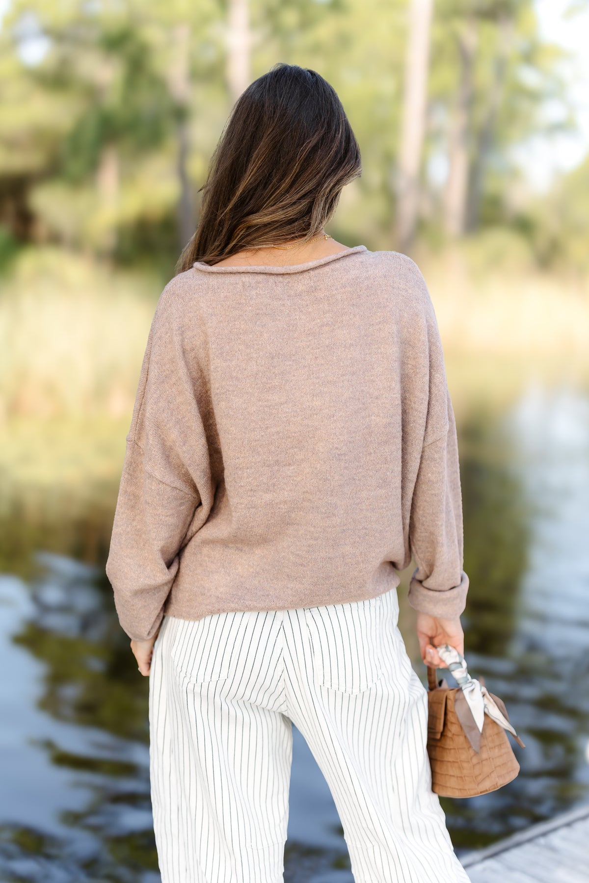 Light And Cozy Sweater - Mocha