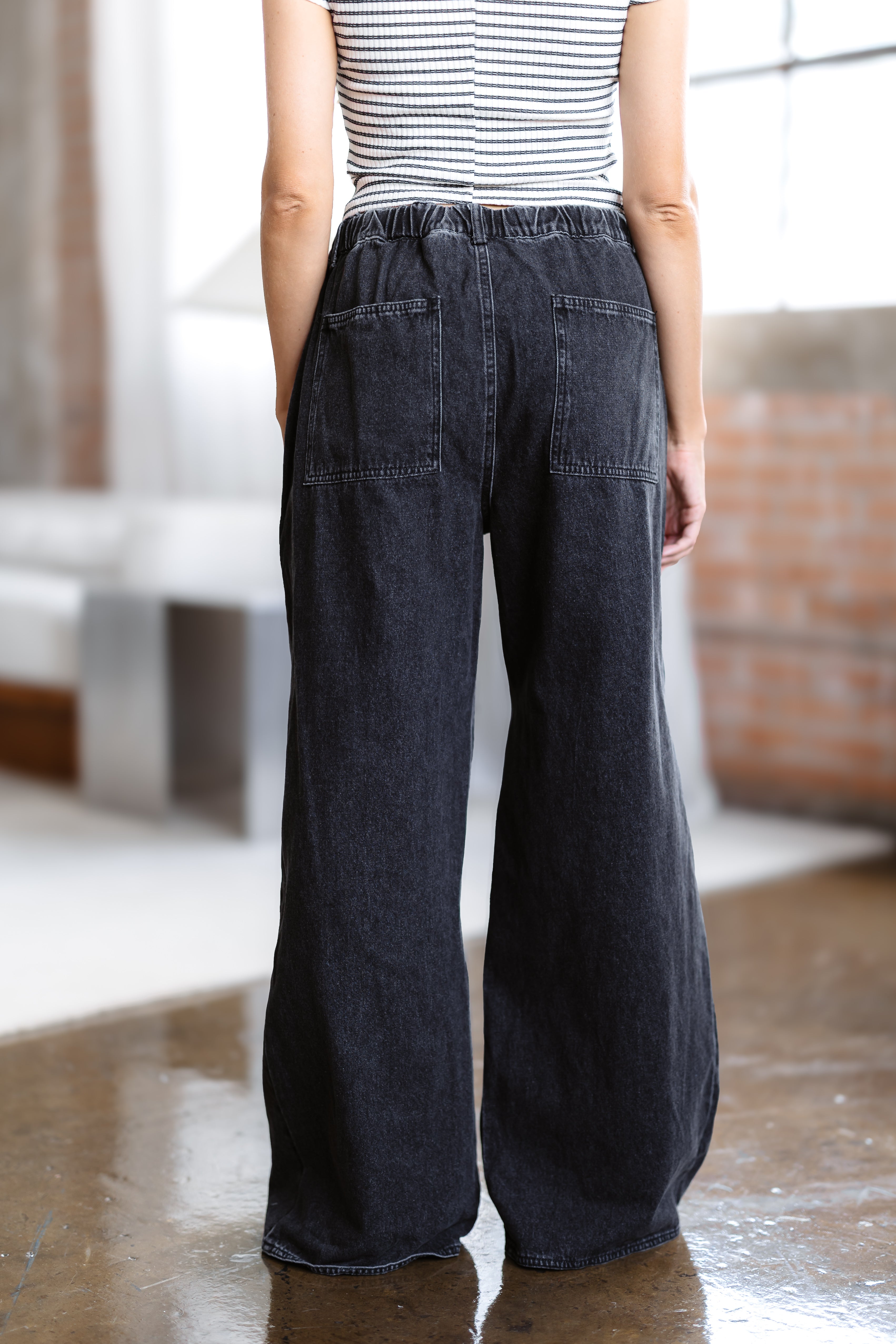Tyler Oversized Wide Leg Jeans - Vintage Black