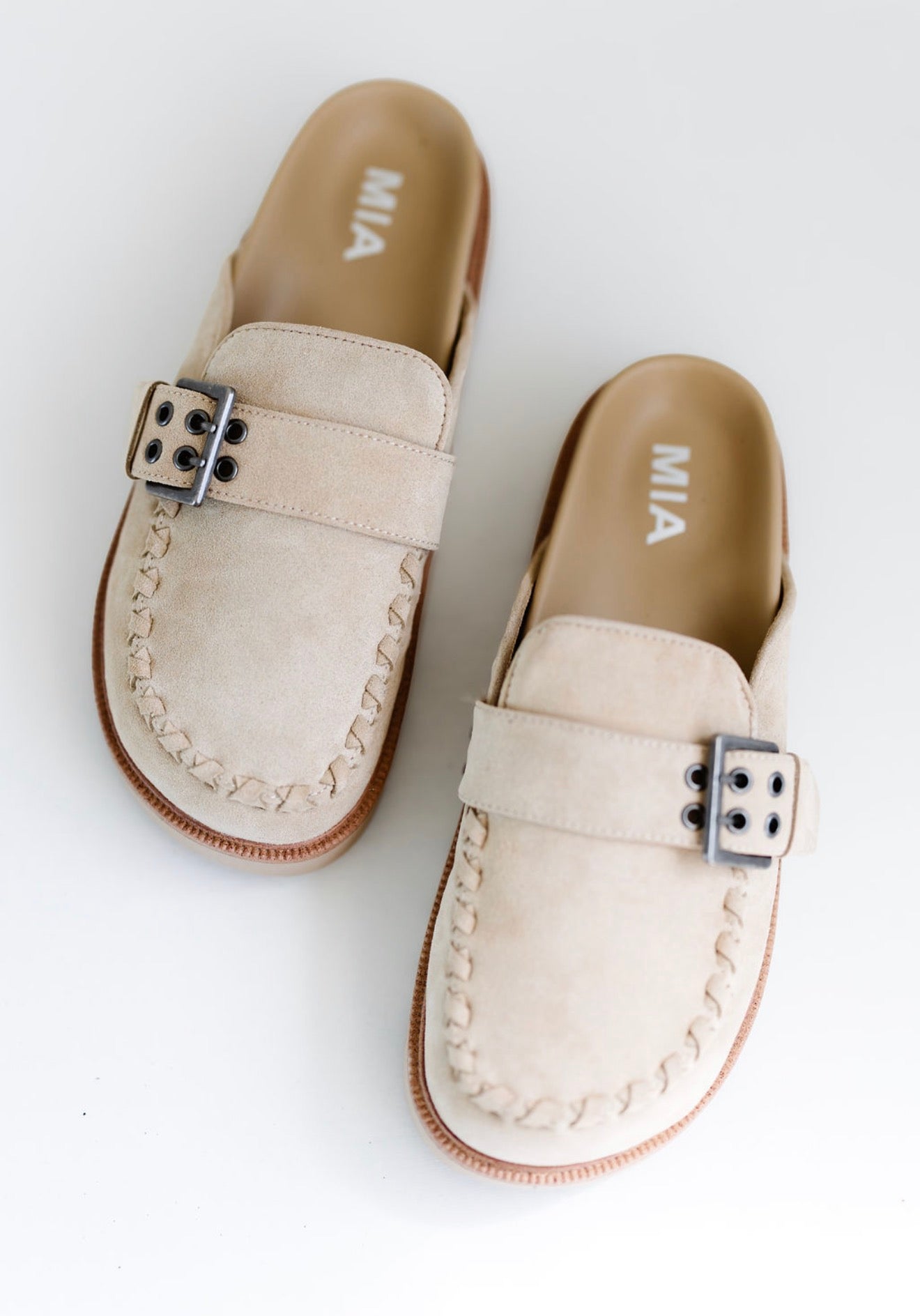MIA: Zaina Mule - Sand