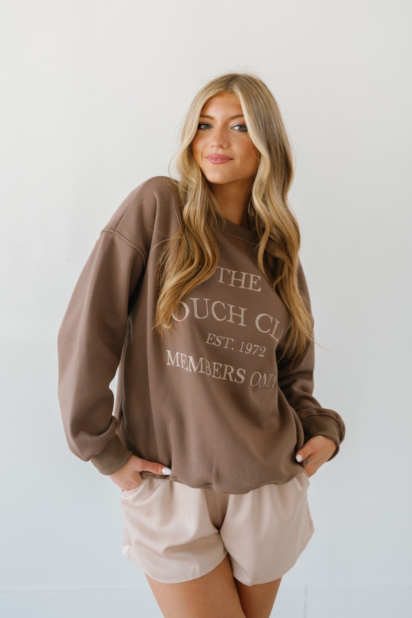 The Couch Club Sweatshirt-Mocha