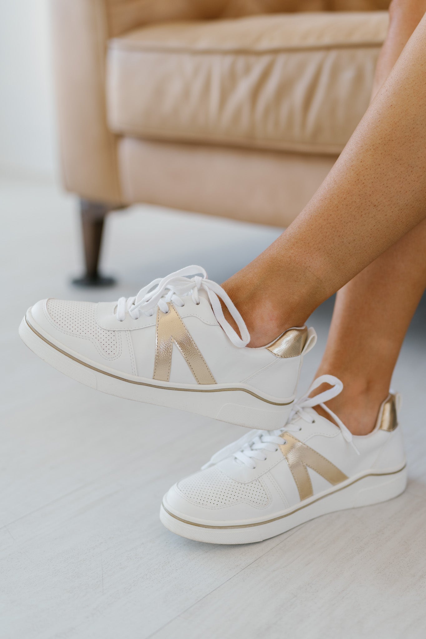 Mia: Malta Sneaker-White/Soft Gold