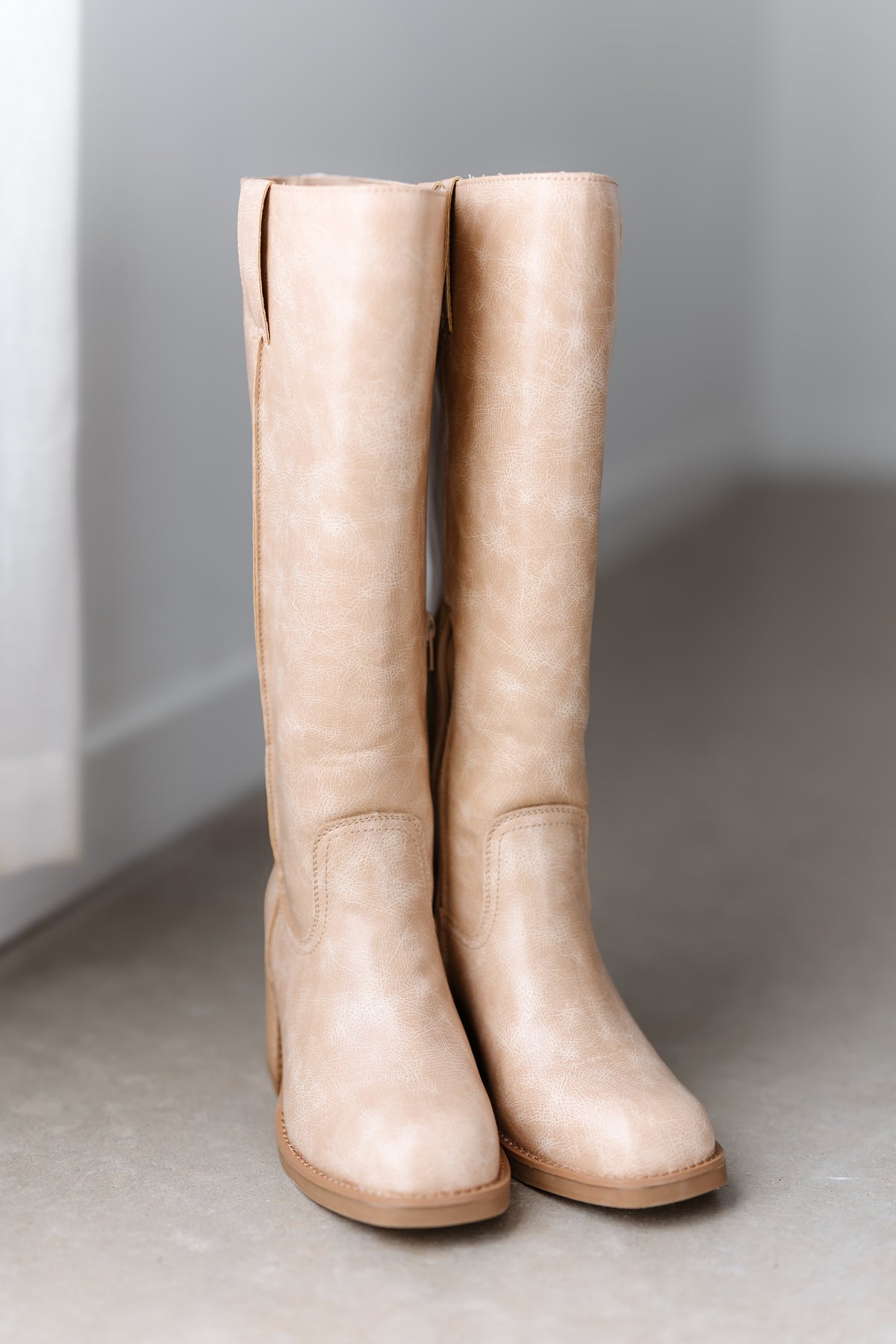 MIA: Erick Boot - Natural