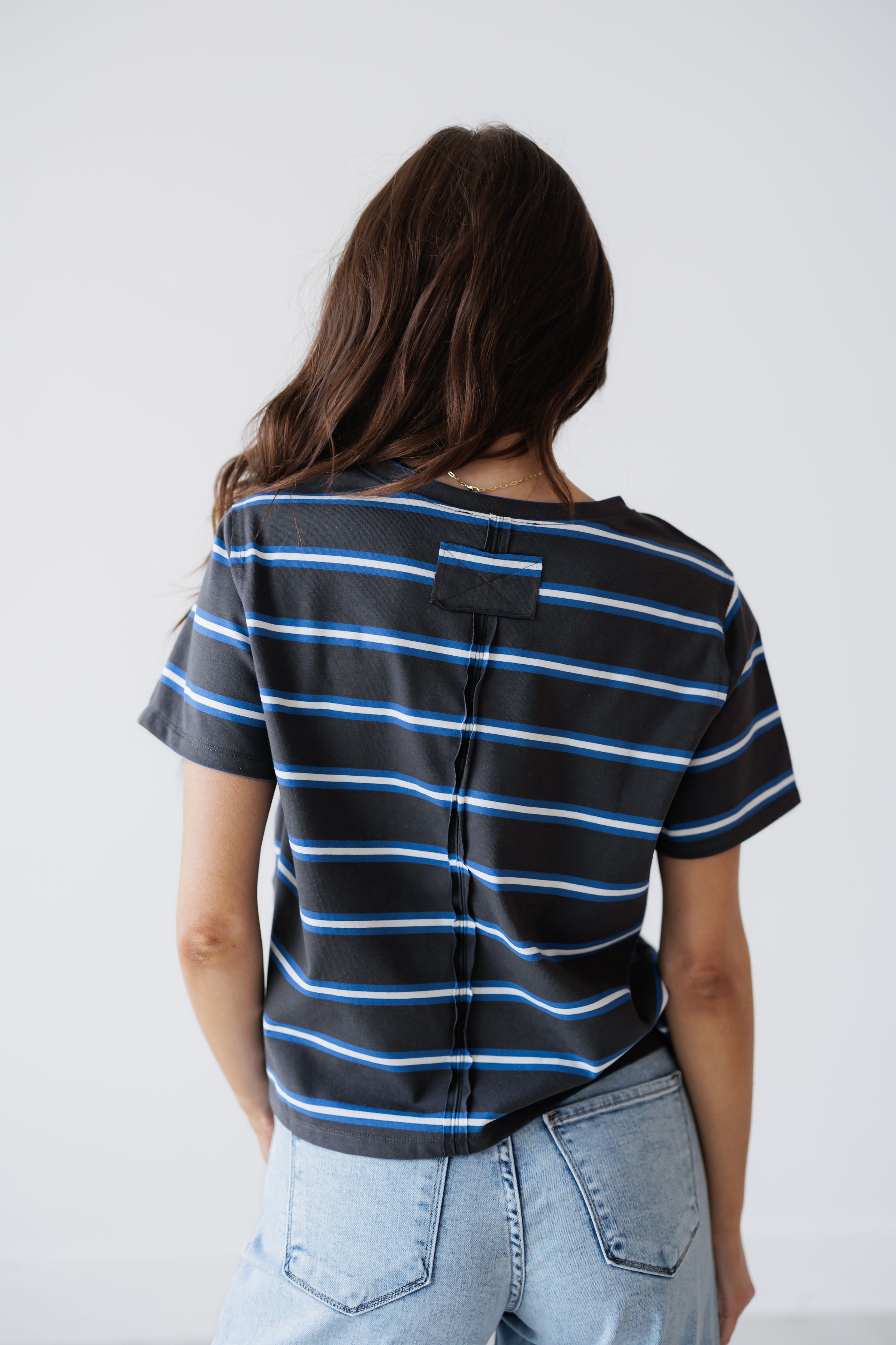 Walk With Purpose Top - Charcoal