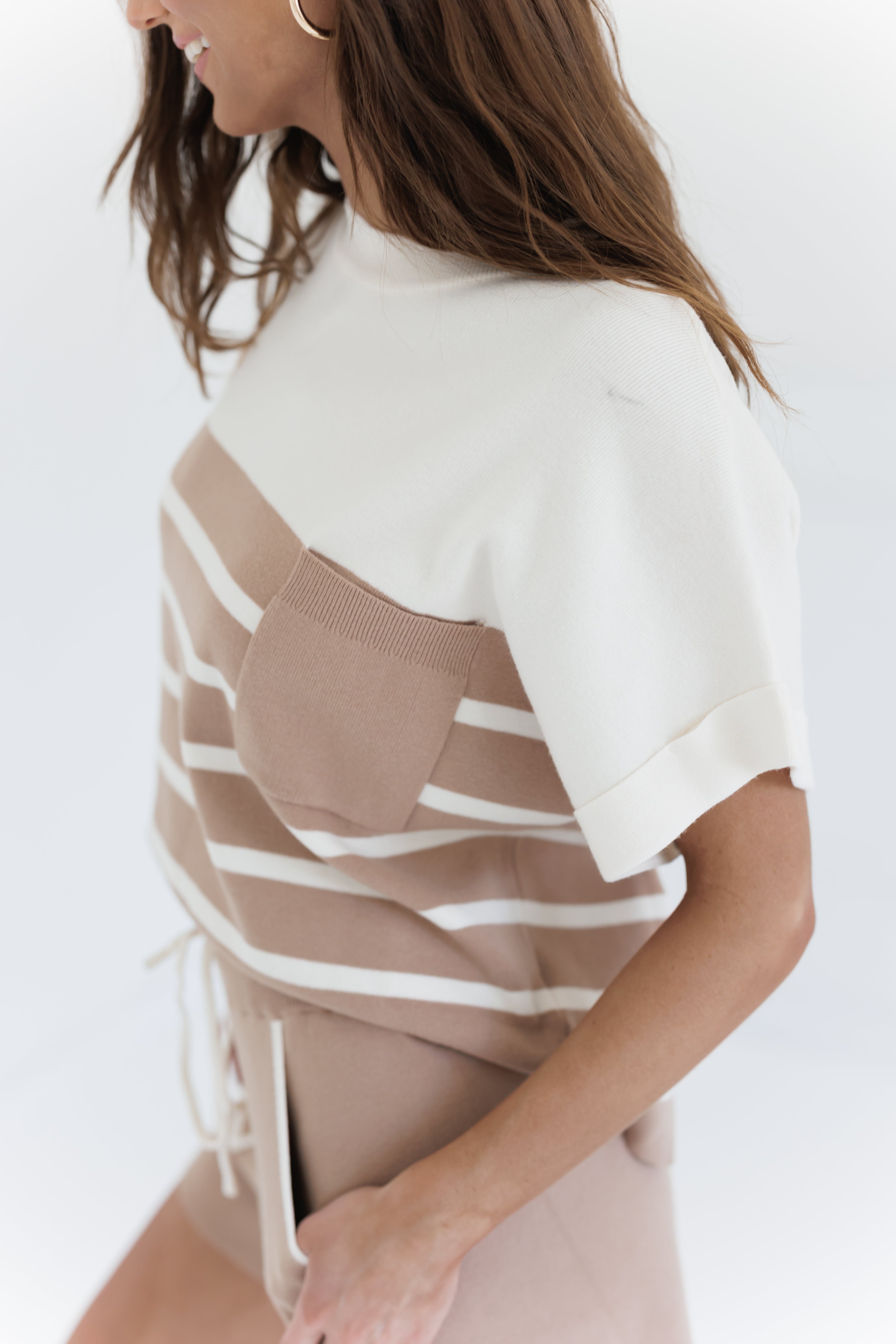 Feel The Vibe Top - Cream/Biscuit