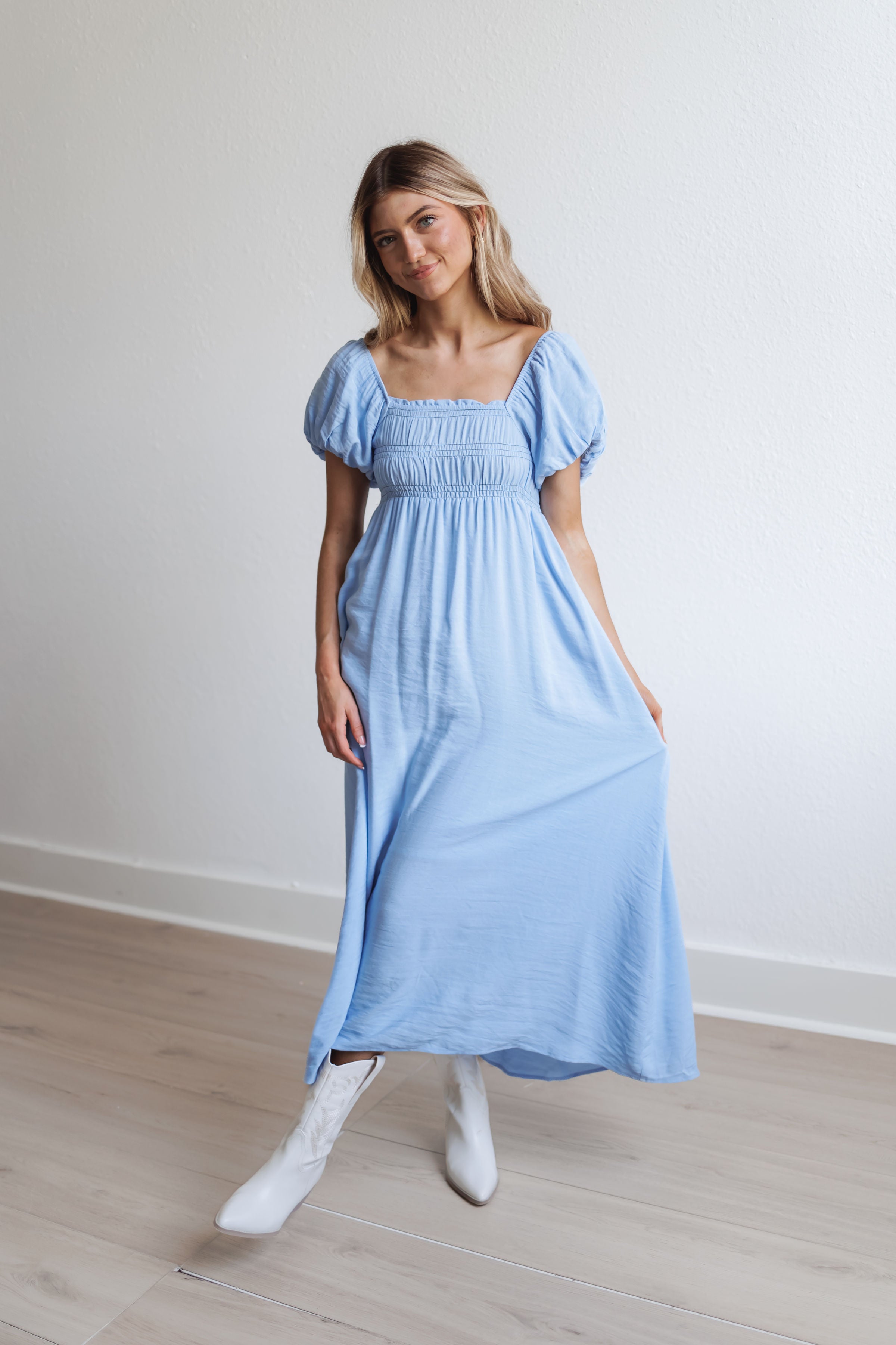 Annabelle Dress - Baby Blue