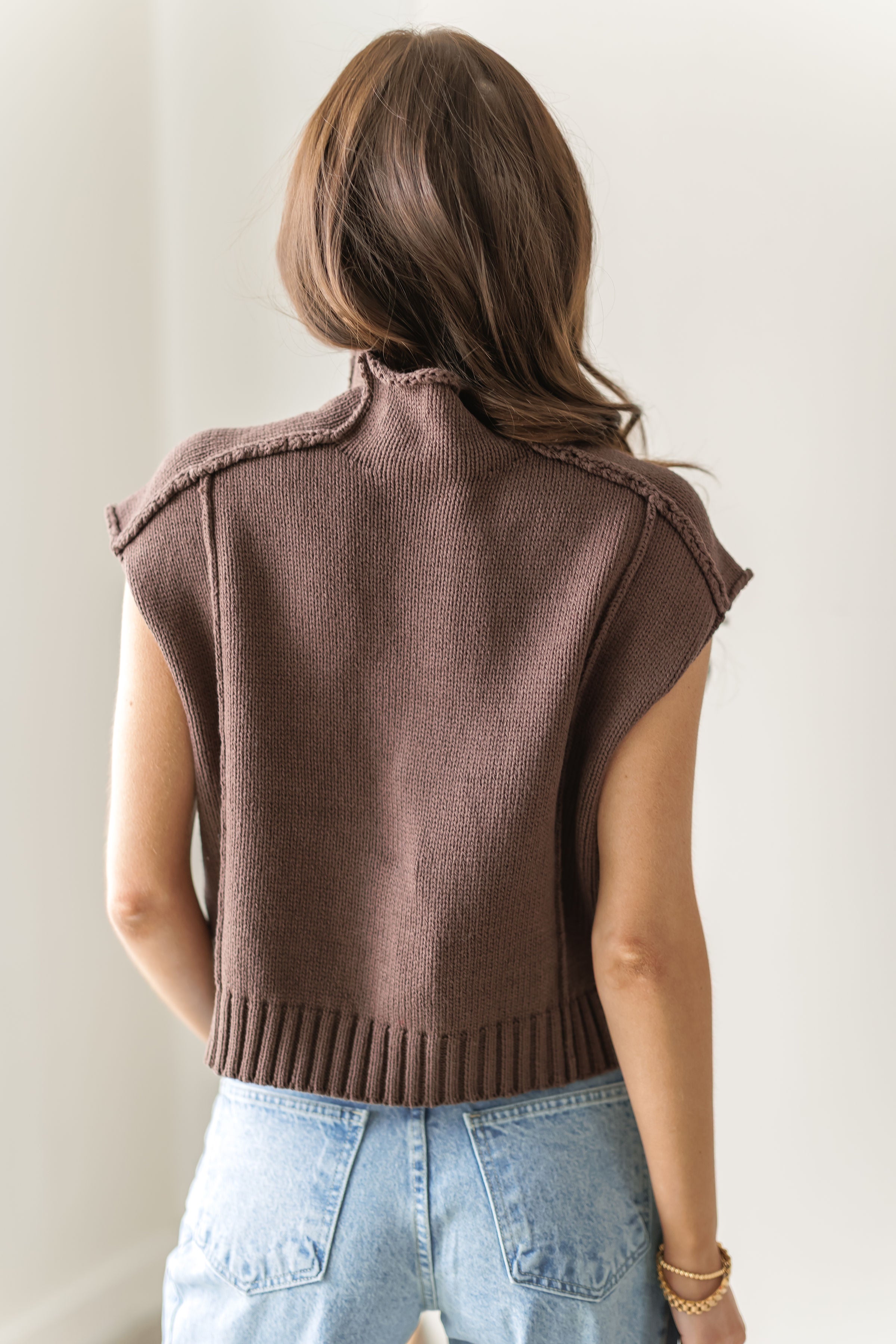 Blank Page Sweater Vest - Choco