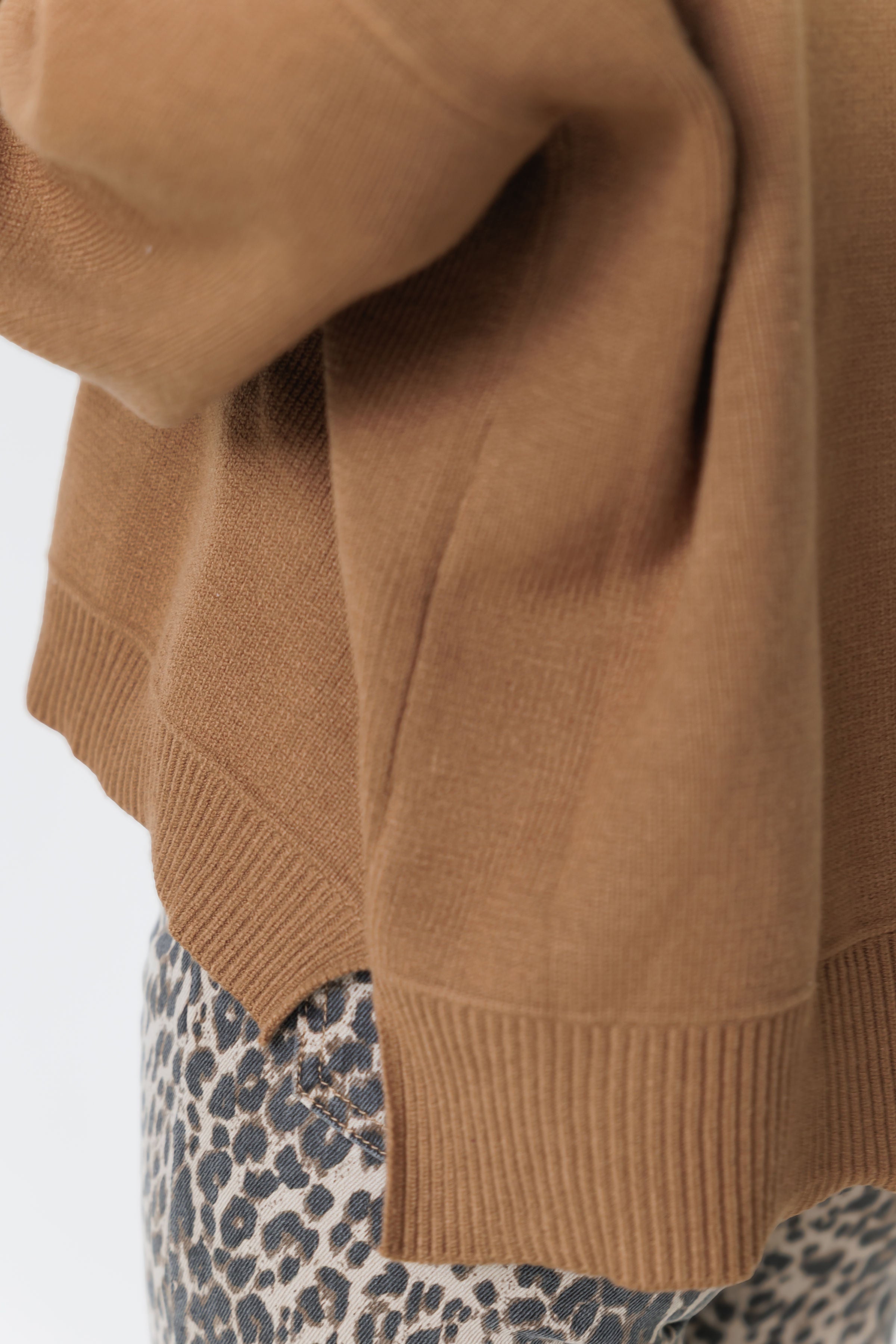 Passing Cloud Sweater - Camel