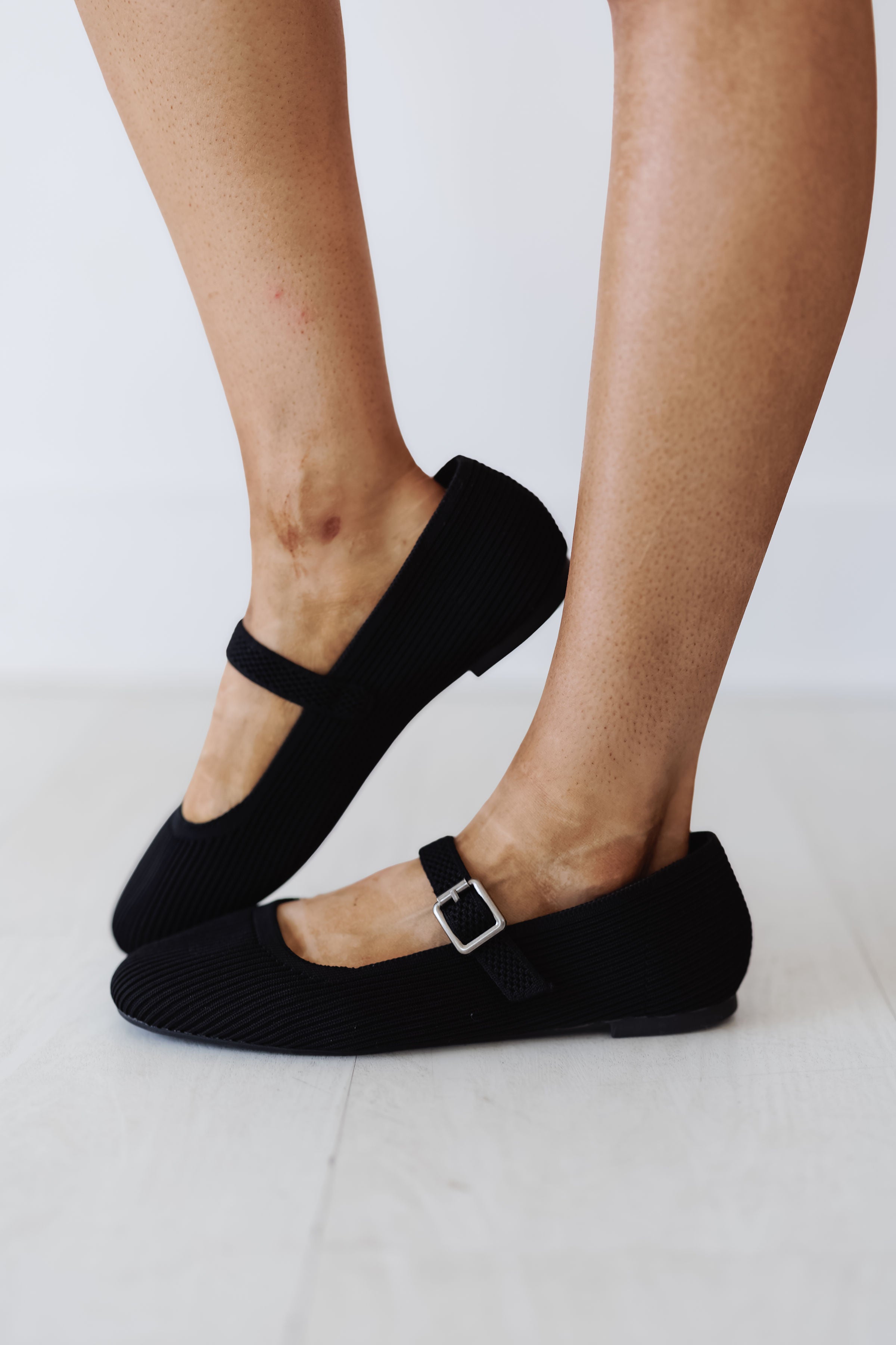 Mia: Brita Mary Jane Flat - Black Knit