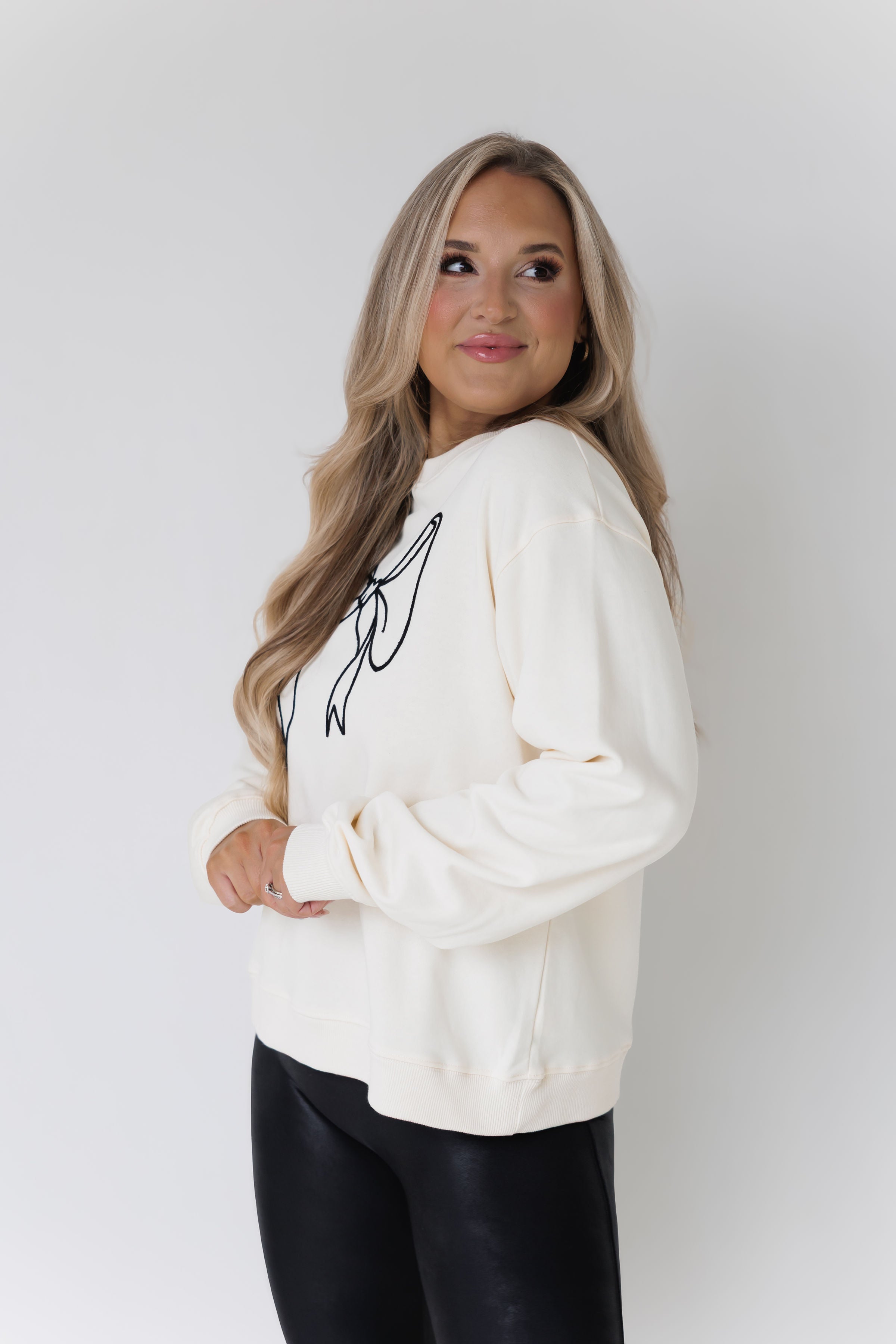 Simply Tied Pullover - Cream/Black