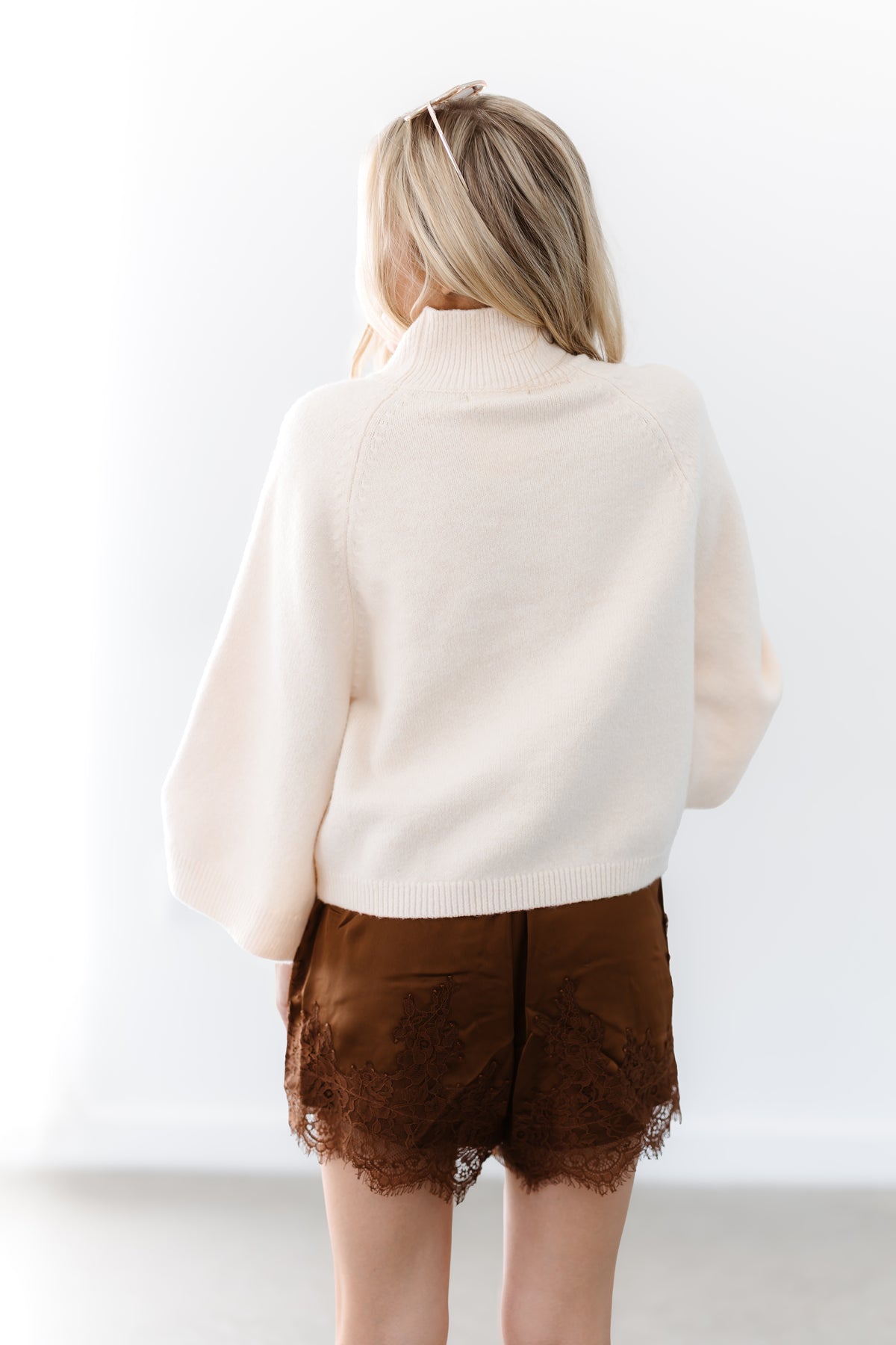 Chase The Horizon Sweater