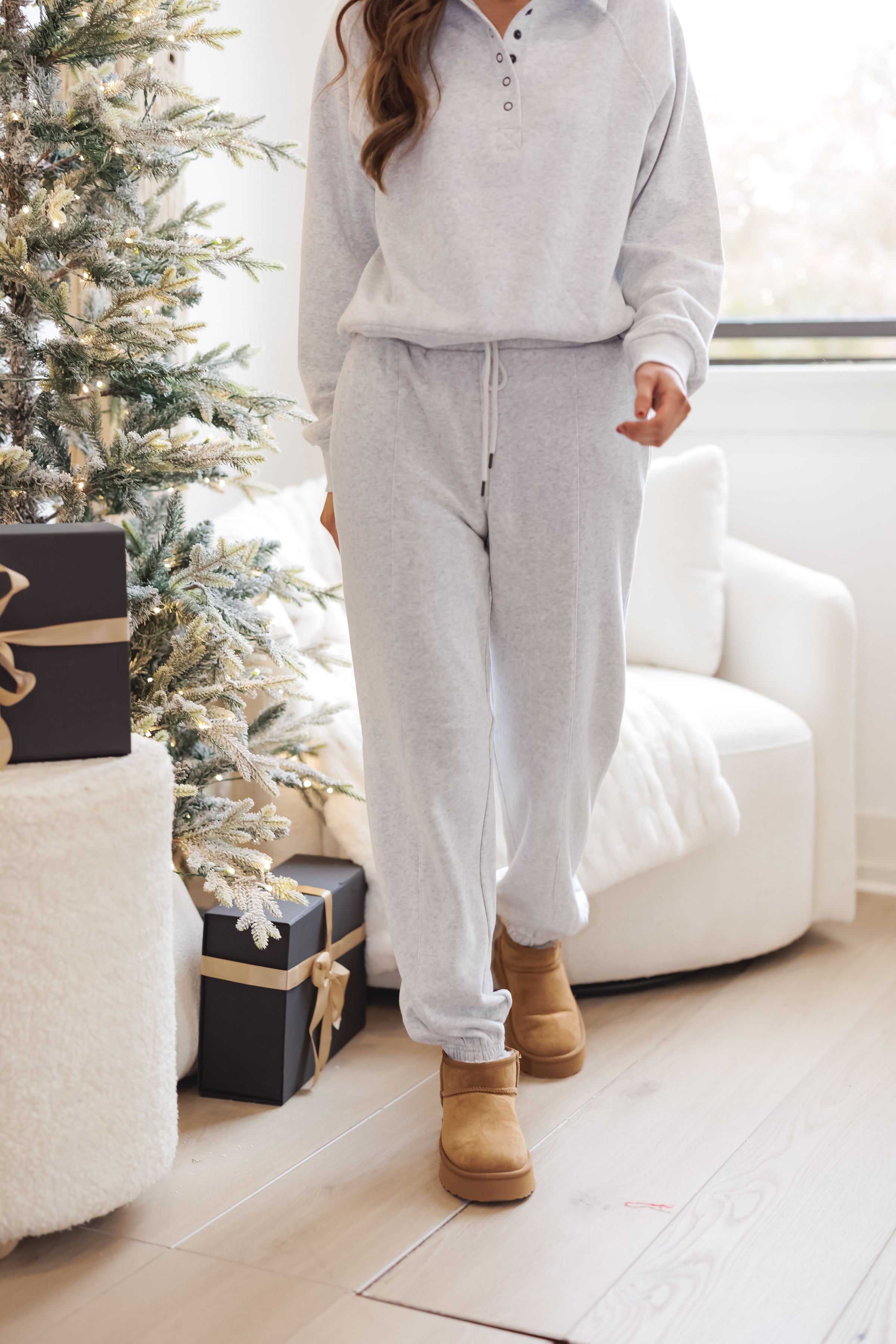 Snowy Whisper Pants - Grey