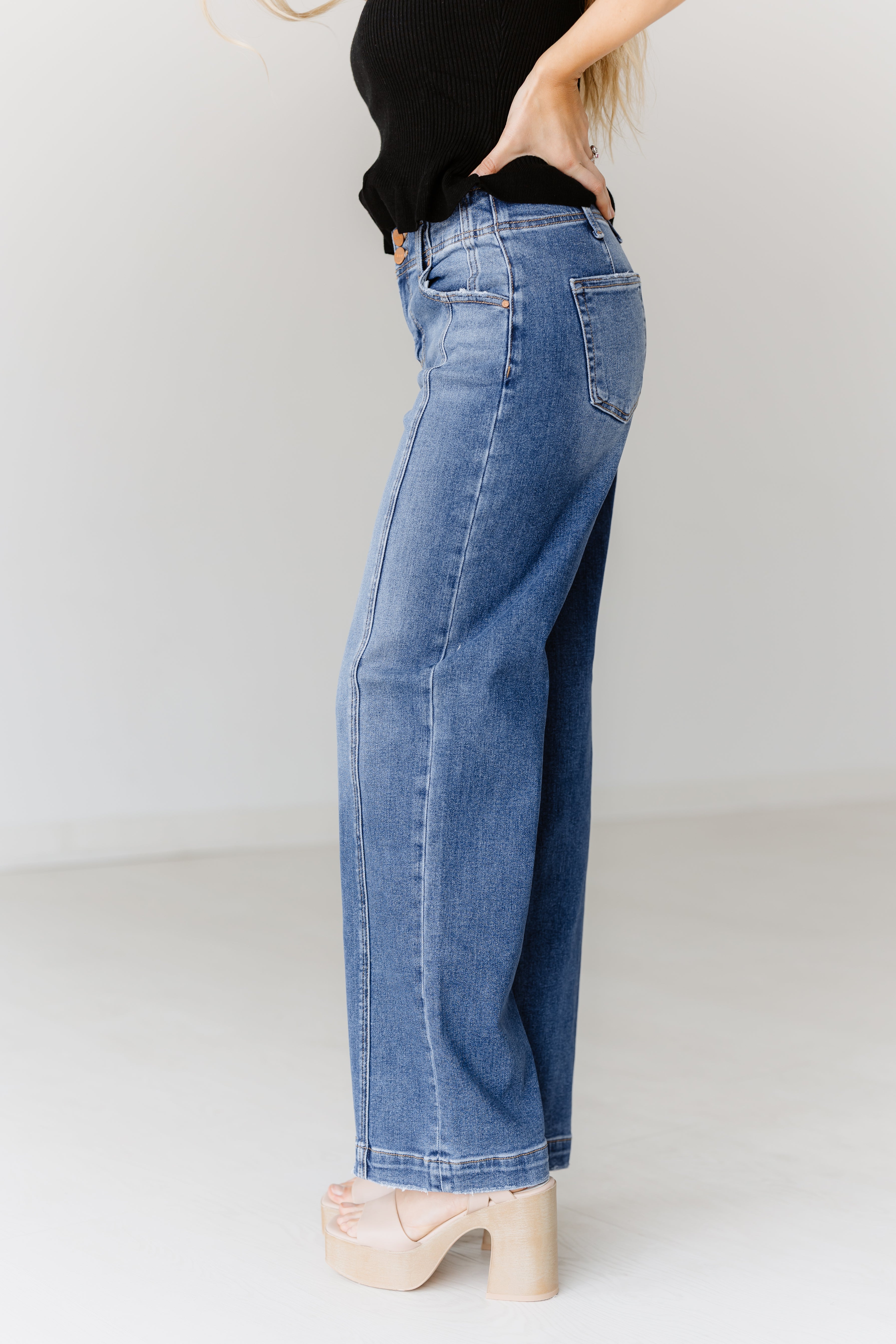 Evan Slouchy Baggy Double Button Jeans