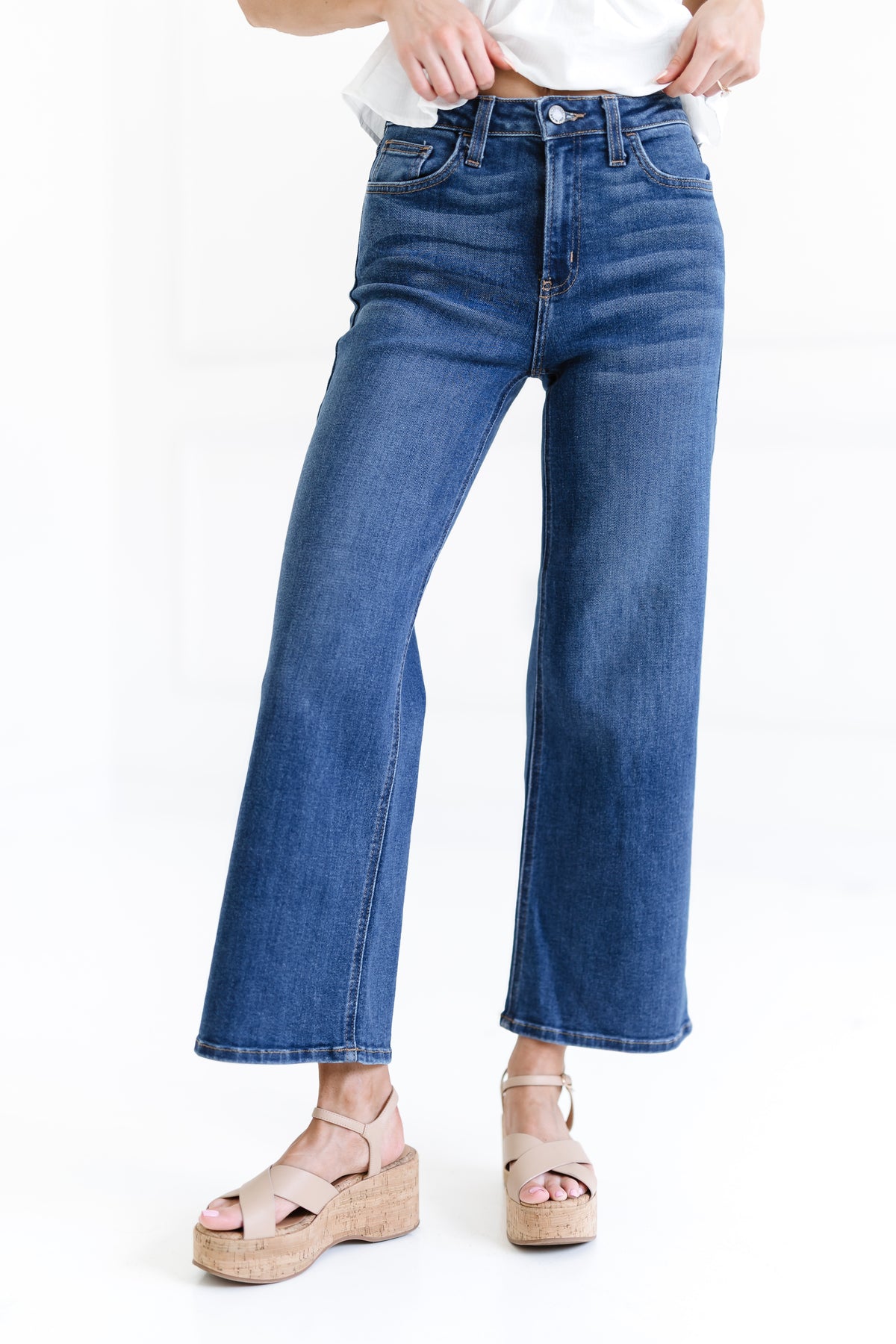 Chase HR Wide Leg Jeans