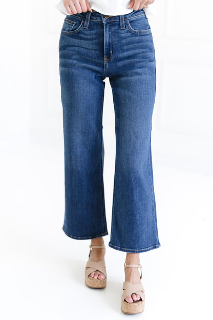 Chase HR Wide Leg Jeans