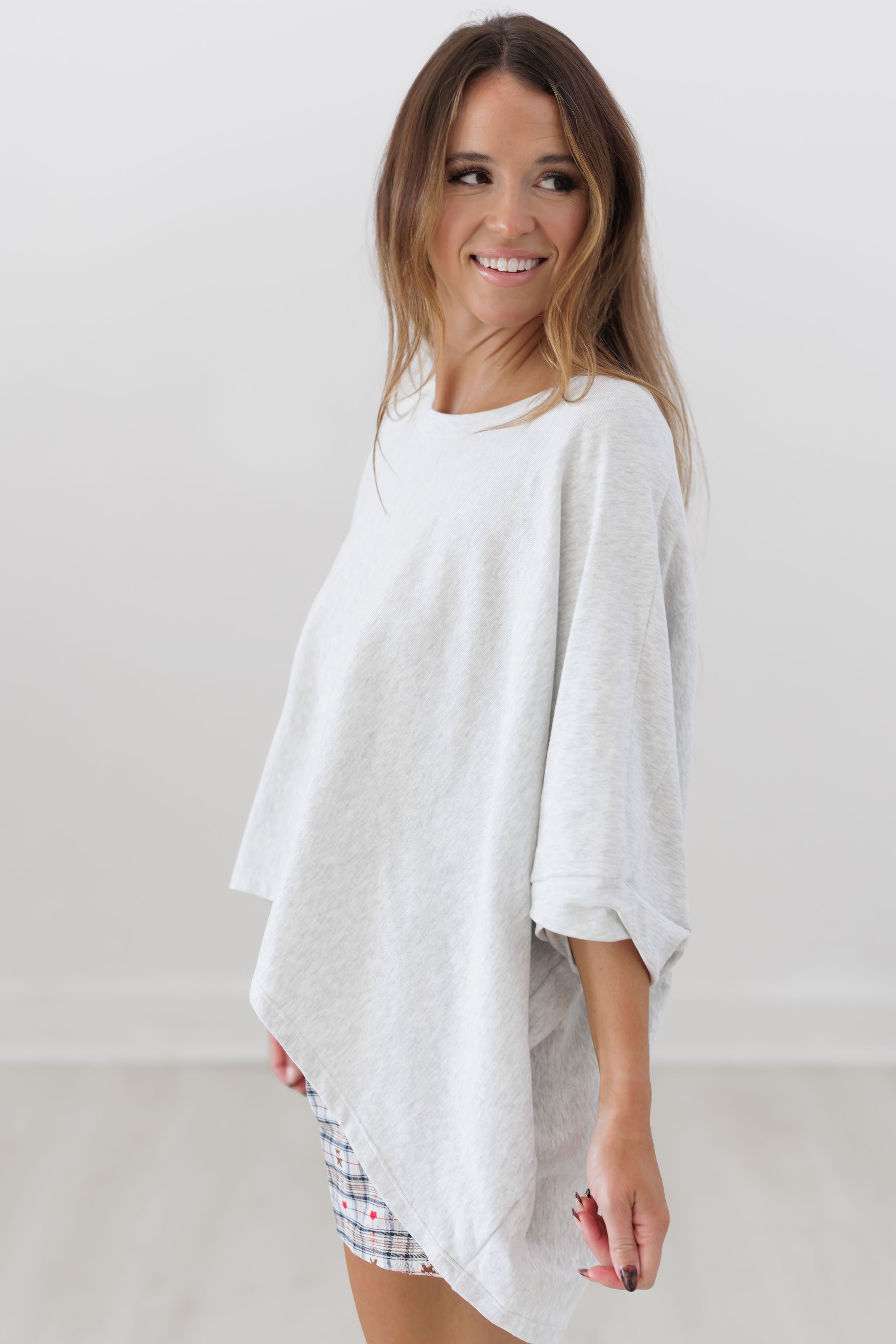 Light And Free Oversized Top