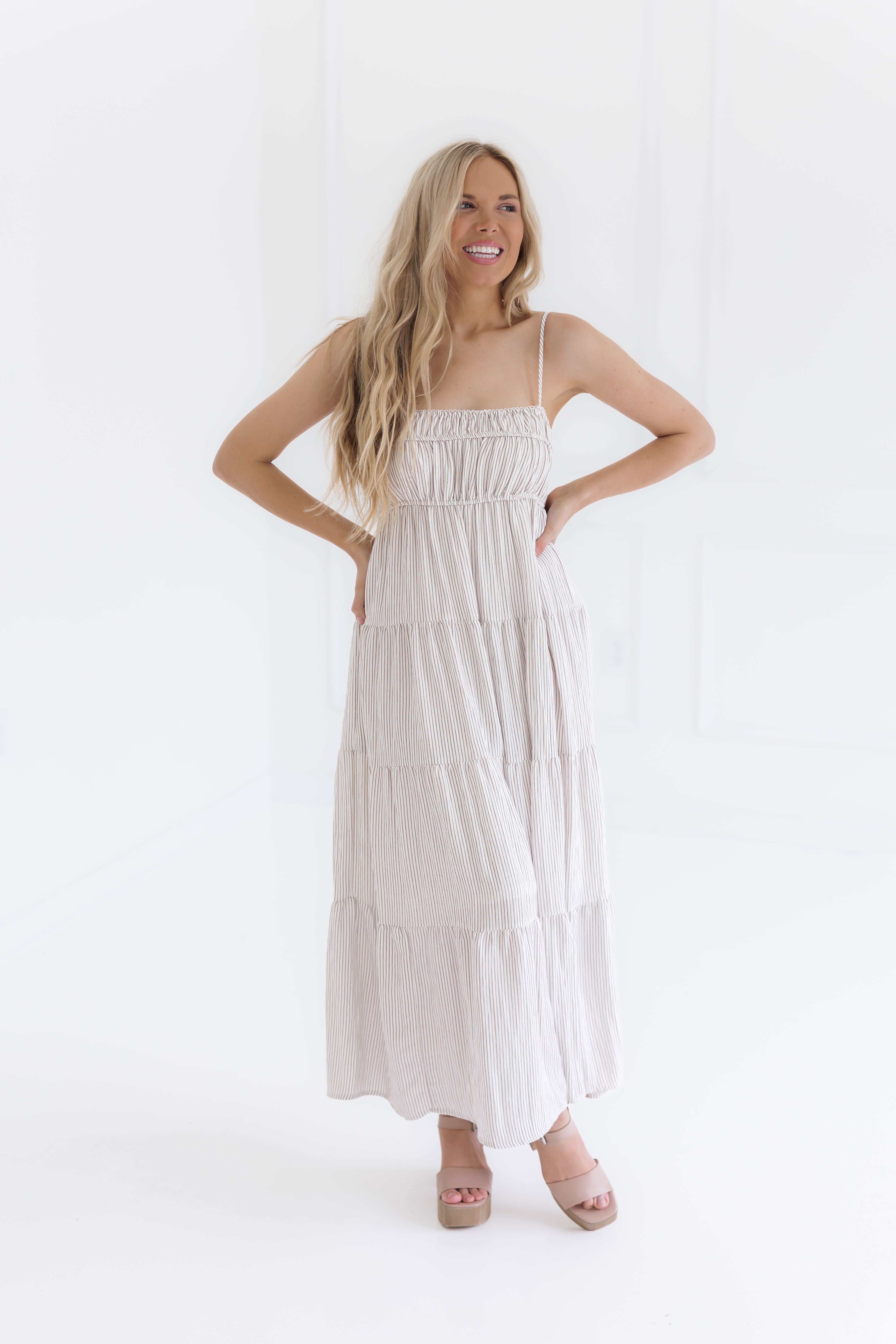Chasing Sunlight Dress-Mocha