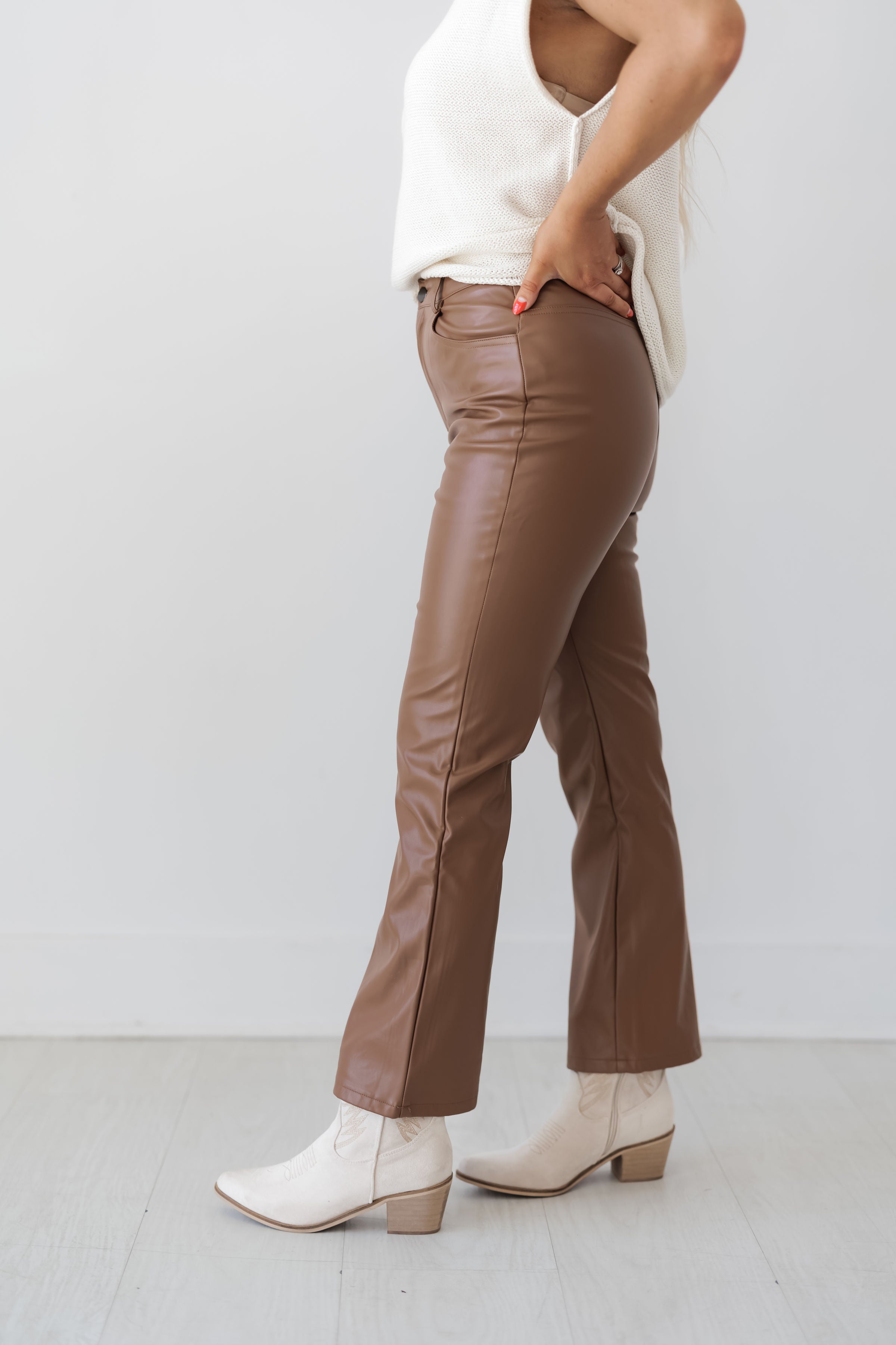 Business Chic Flare Cropped Pants - Walnut