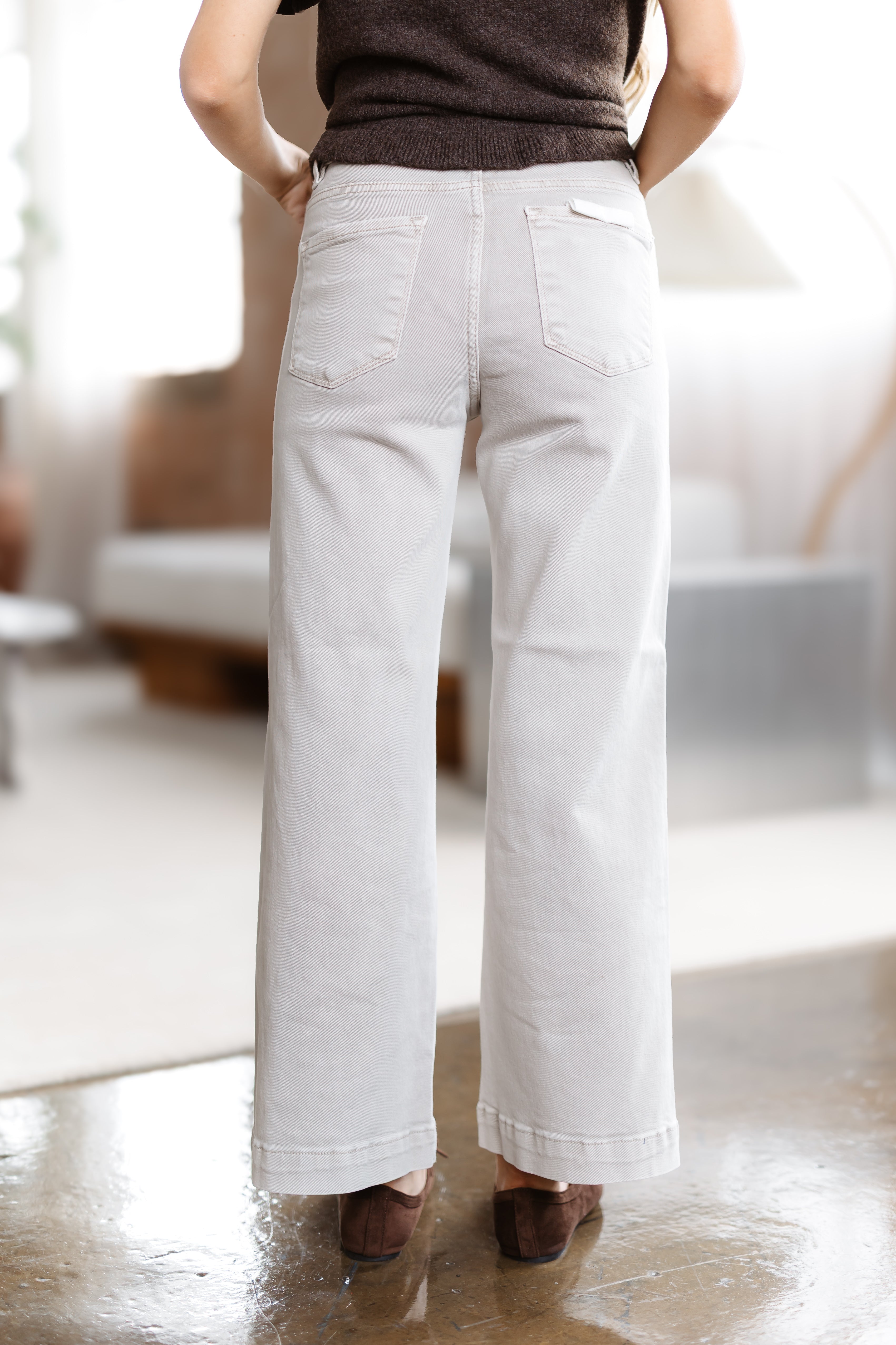 Graham HR Crop Wide Stretchy Jeans