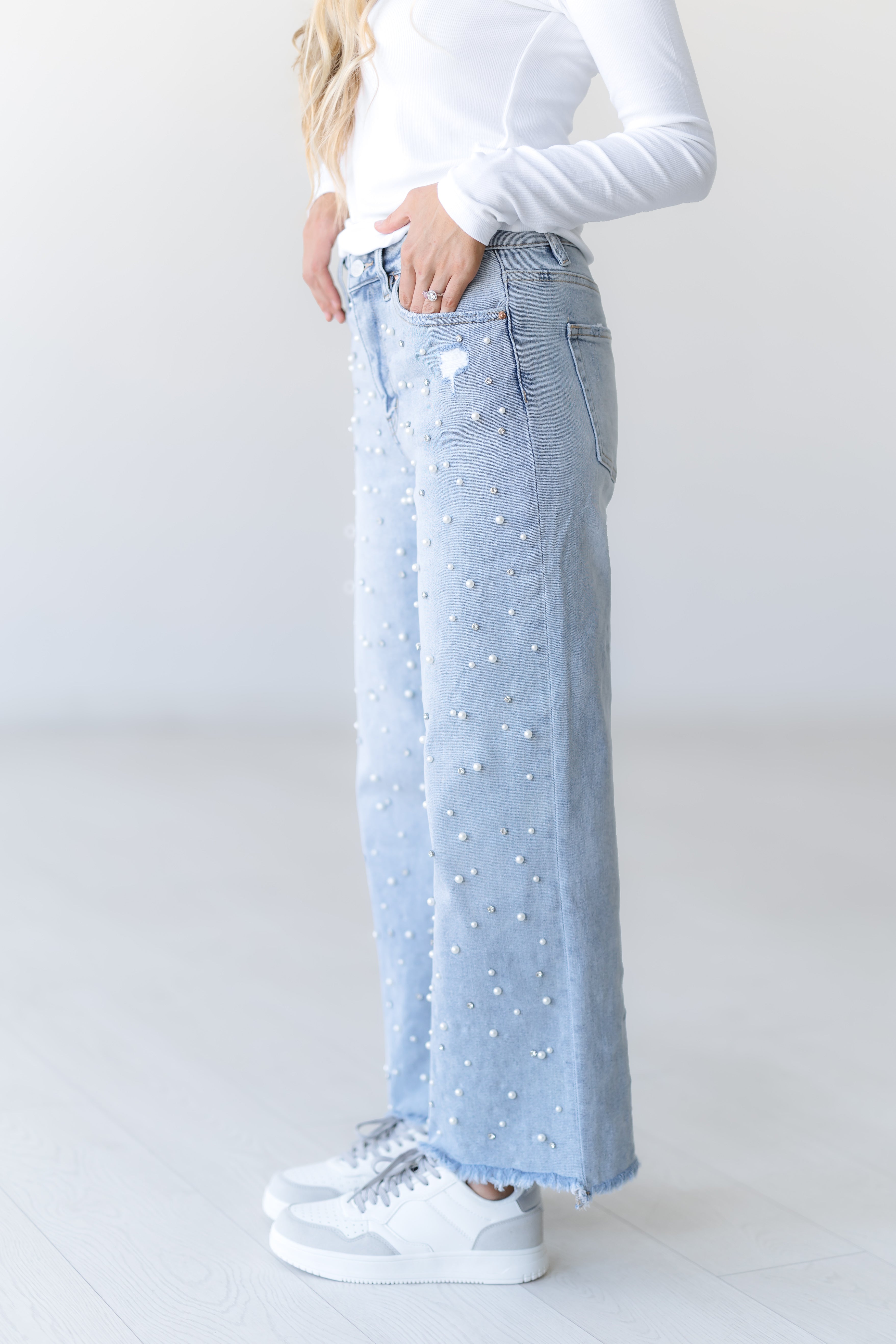 Landon HR Wide Leg Jeans