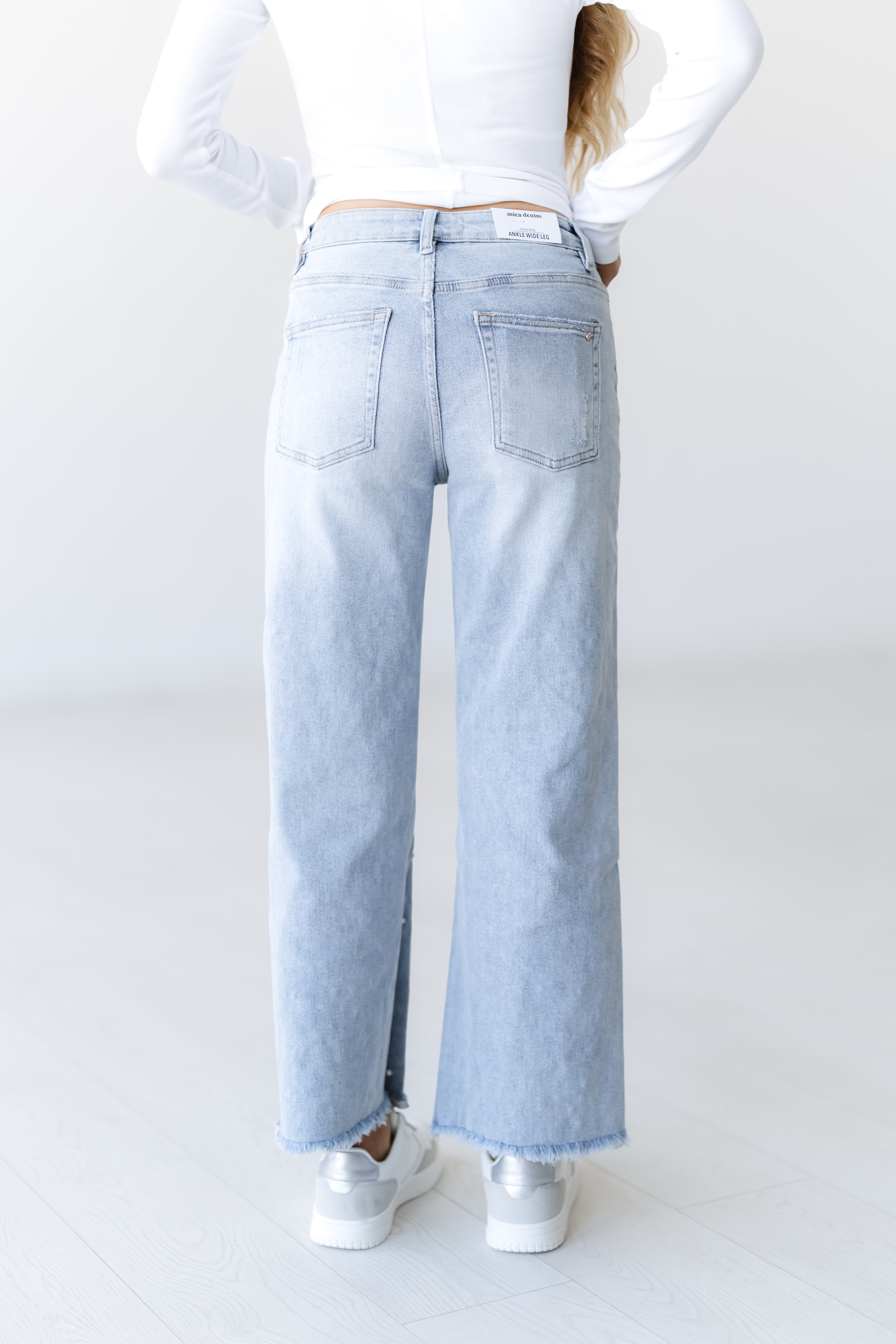 Landon HR Wide Leg Jeans