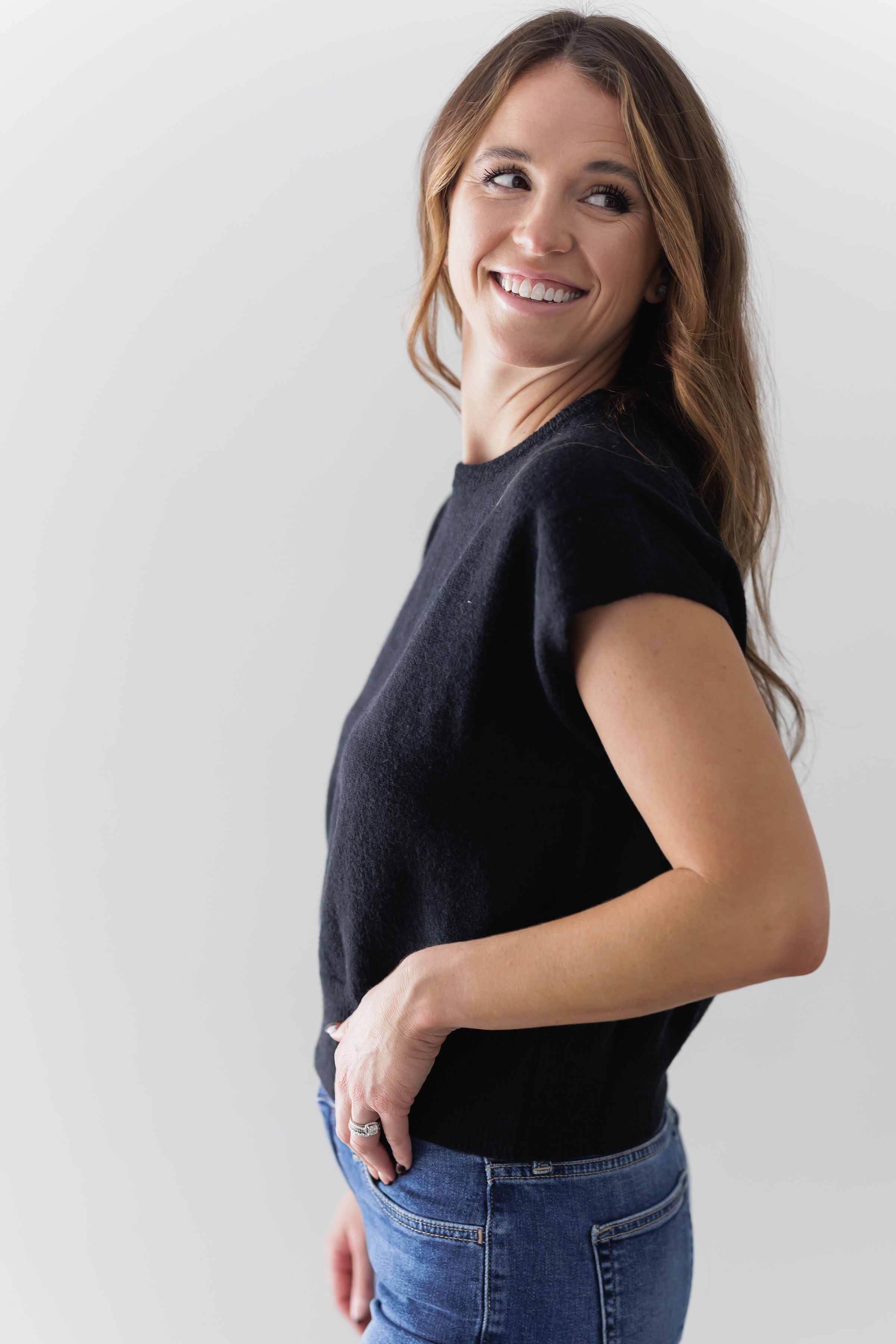 Full View Sweater - Black