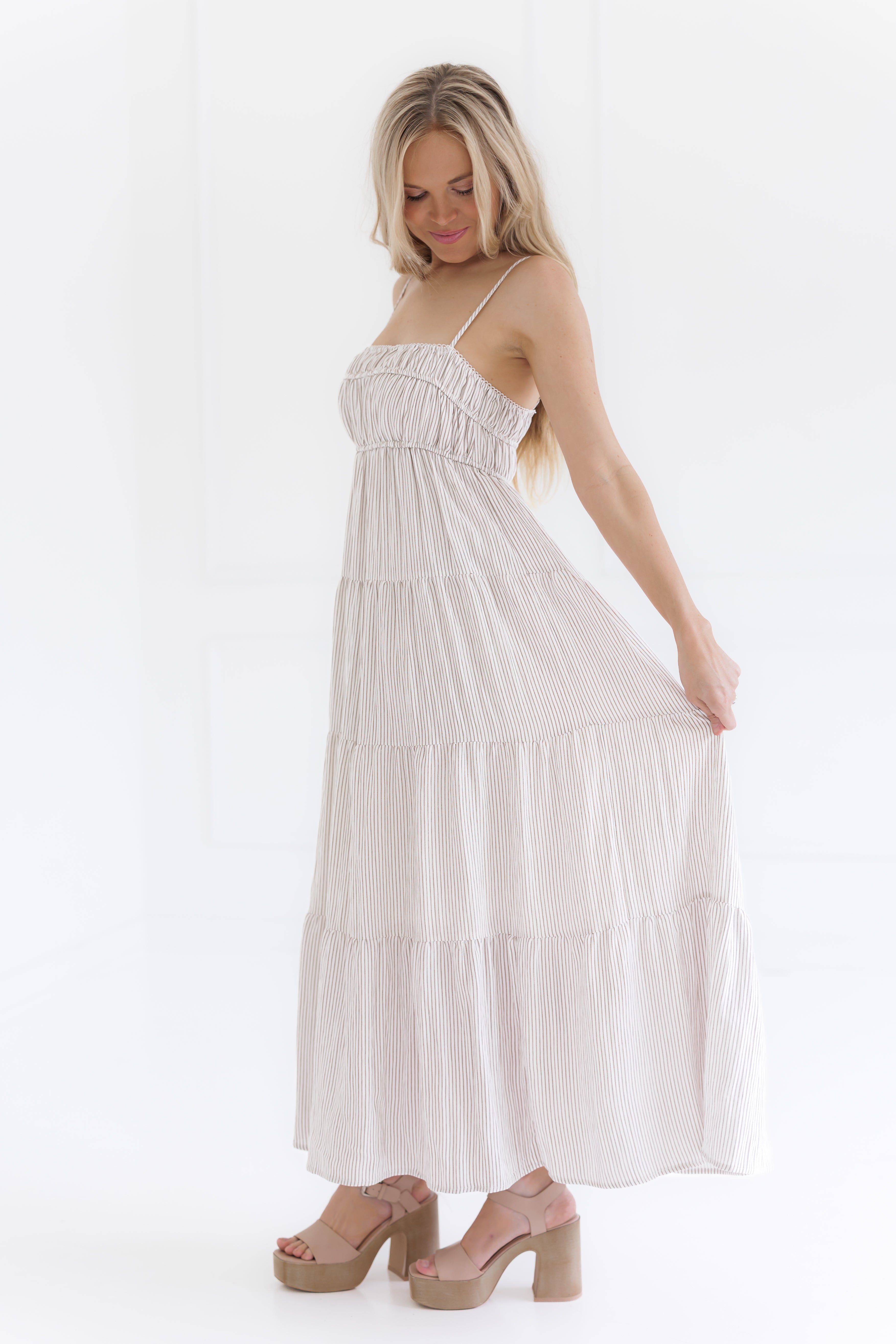 Chasing Sunlight Dress-Mocha