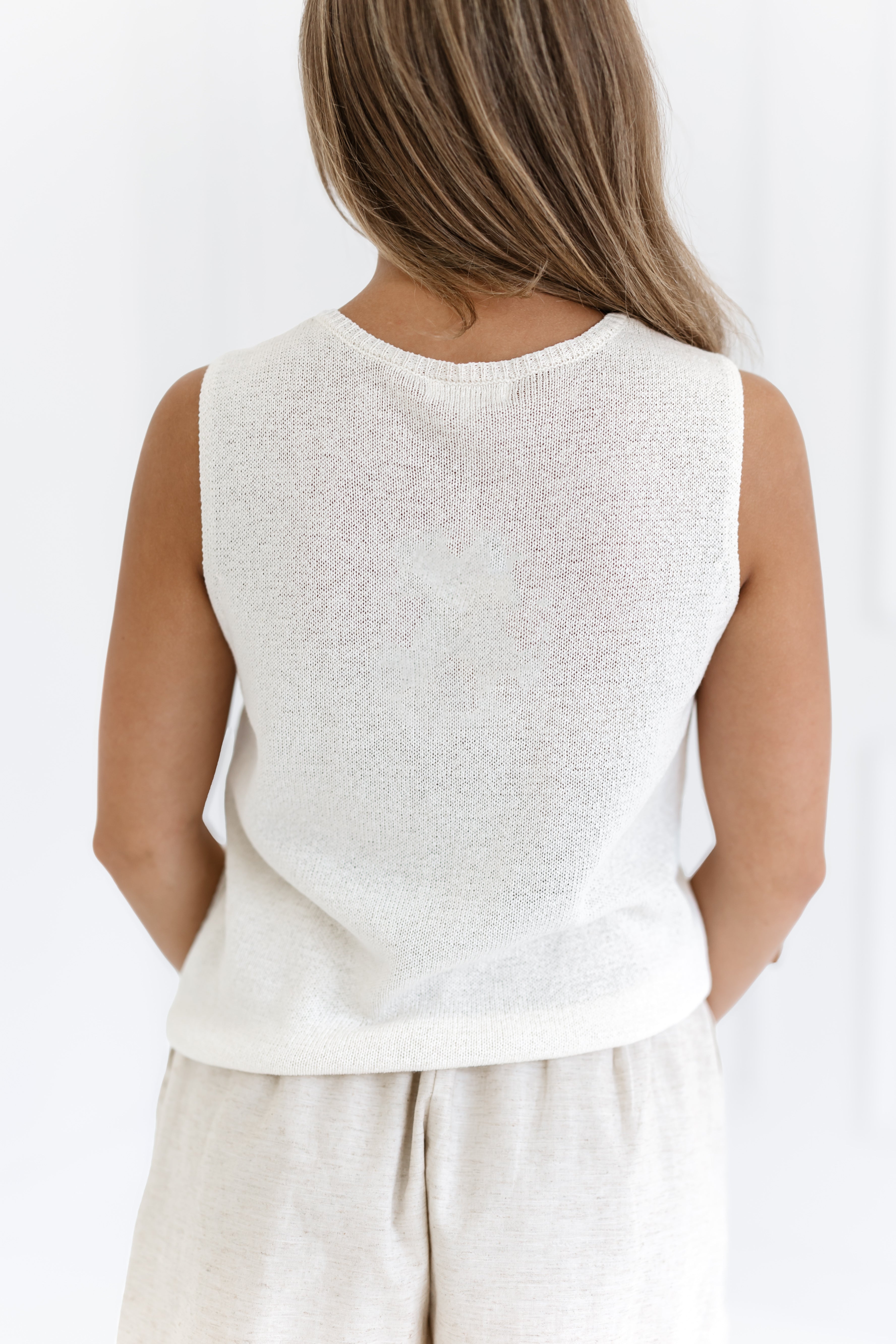 Unscripted Moments Sweater Vest - Sandstone