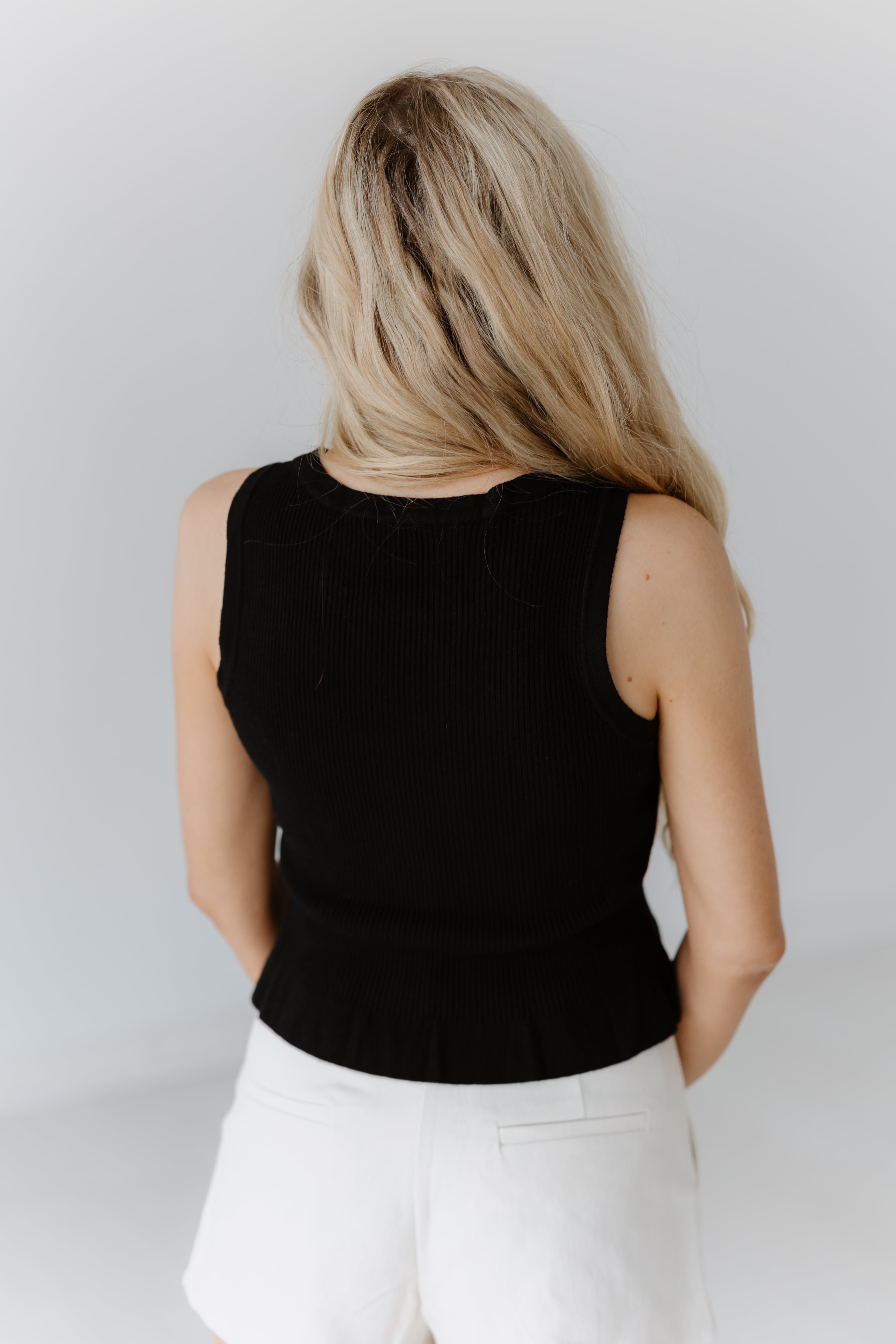 Gracyn Top-Black