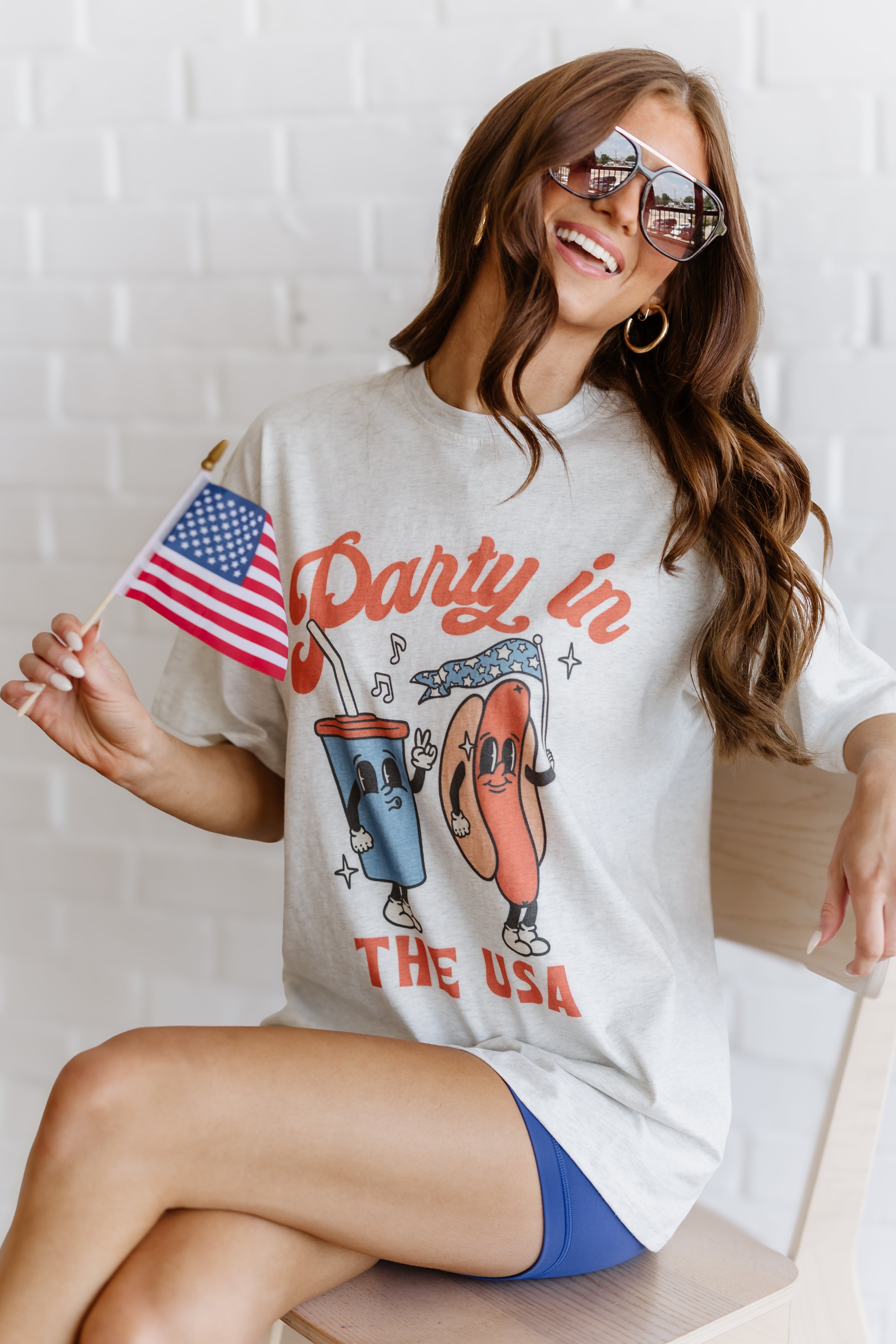 Party In The USA Graphic Tee-Pearl Grey