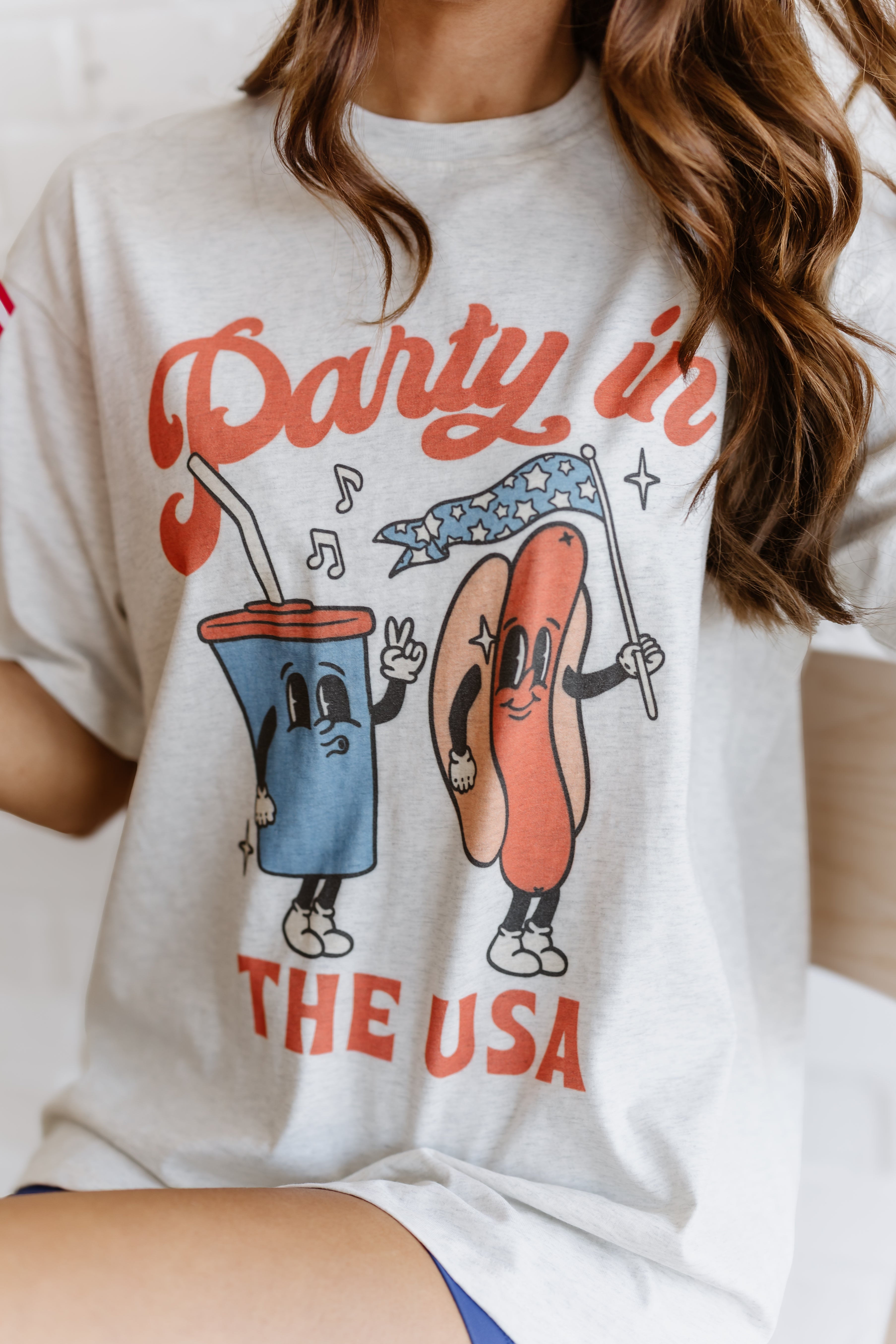 Party In The USA Graphic Tee-Pearl Grey