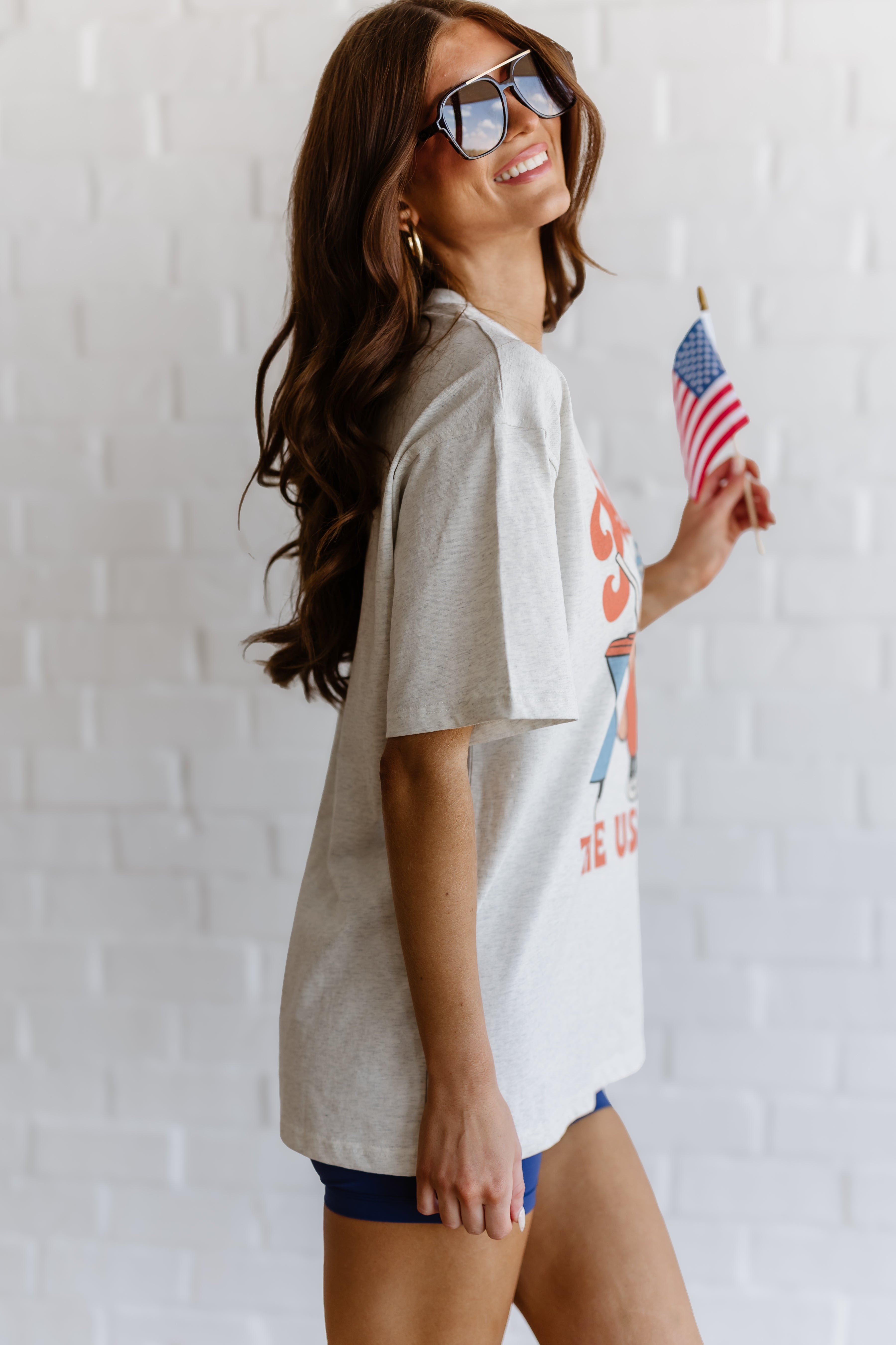 Party In The USA Graphic Tee-Pearl Grey