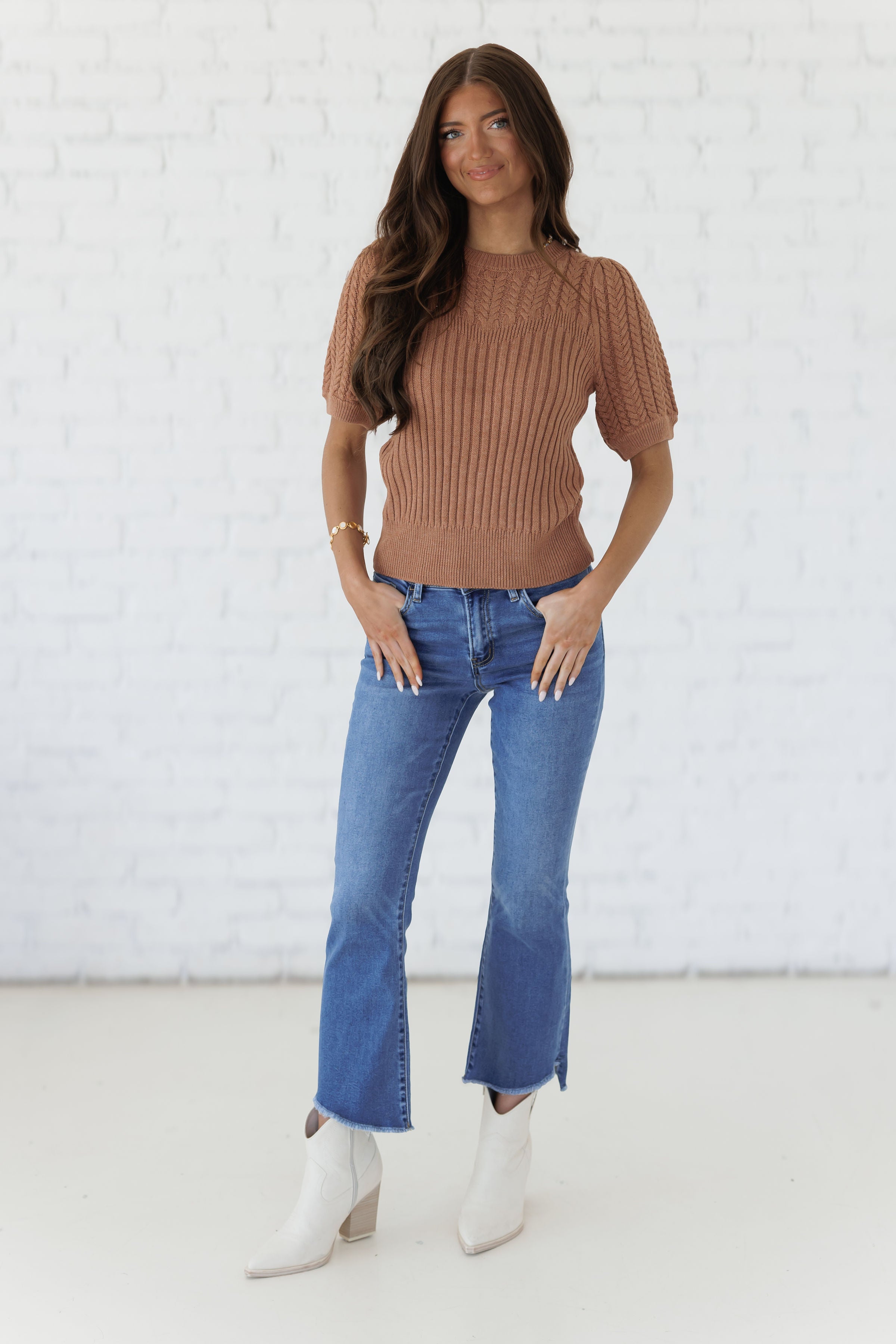 Lead The Way Sweater - Cinnamon