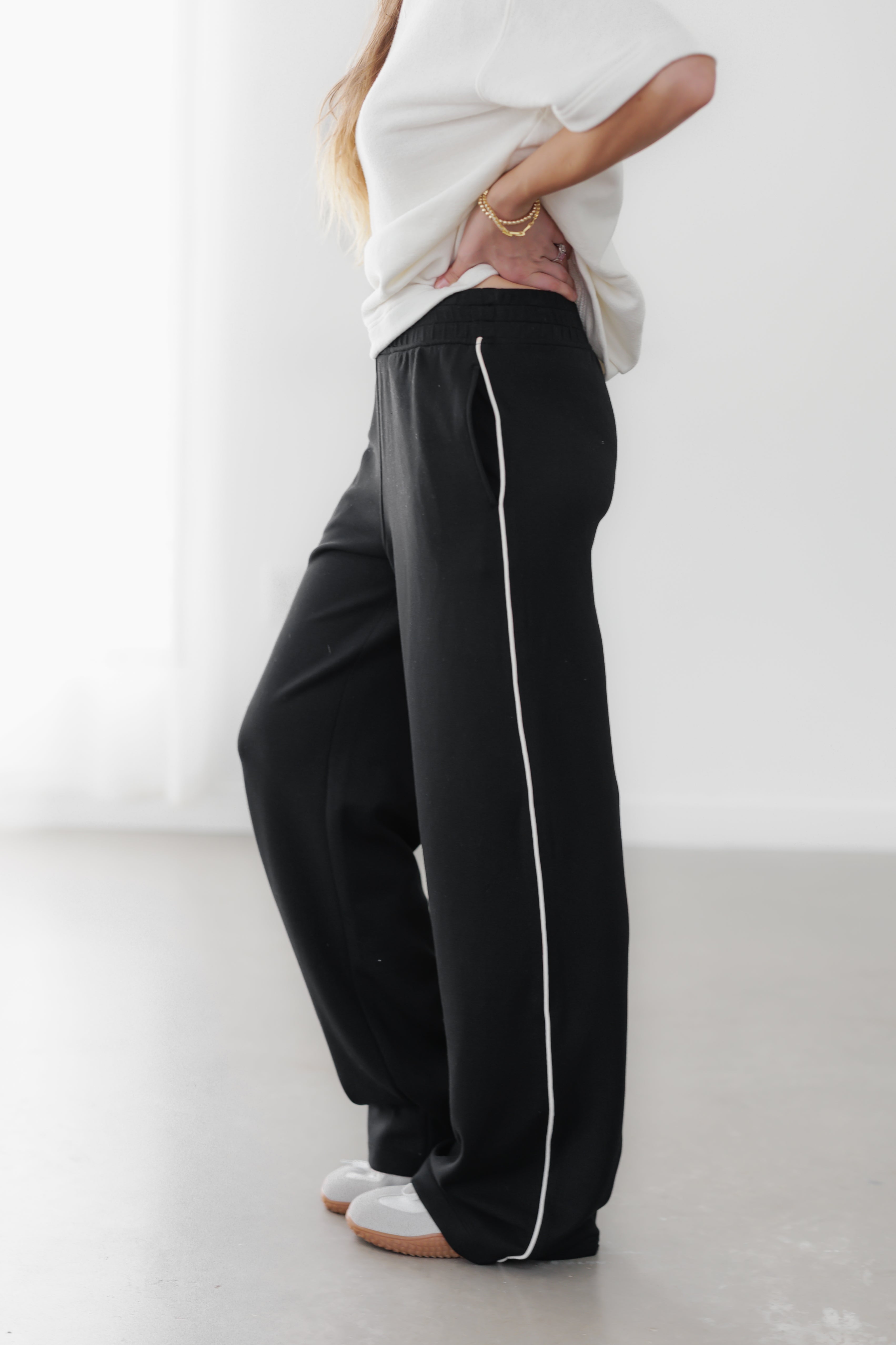 Keep The Vision Pants - Black/Cream