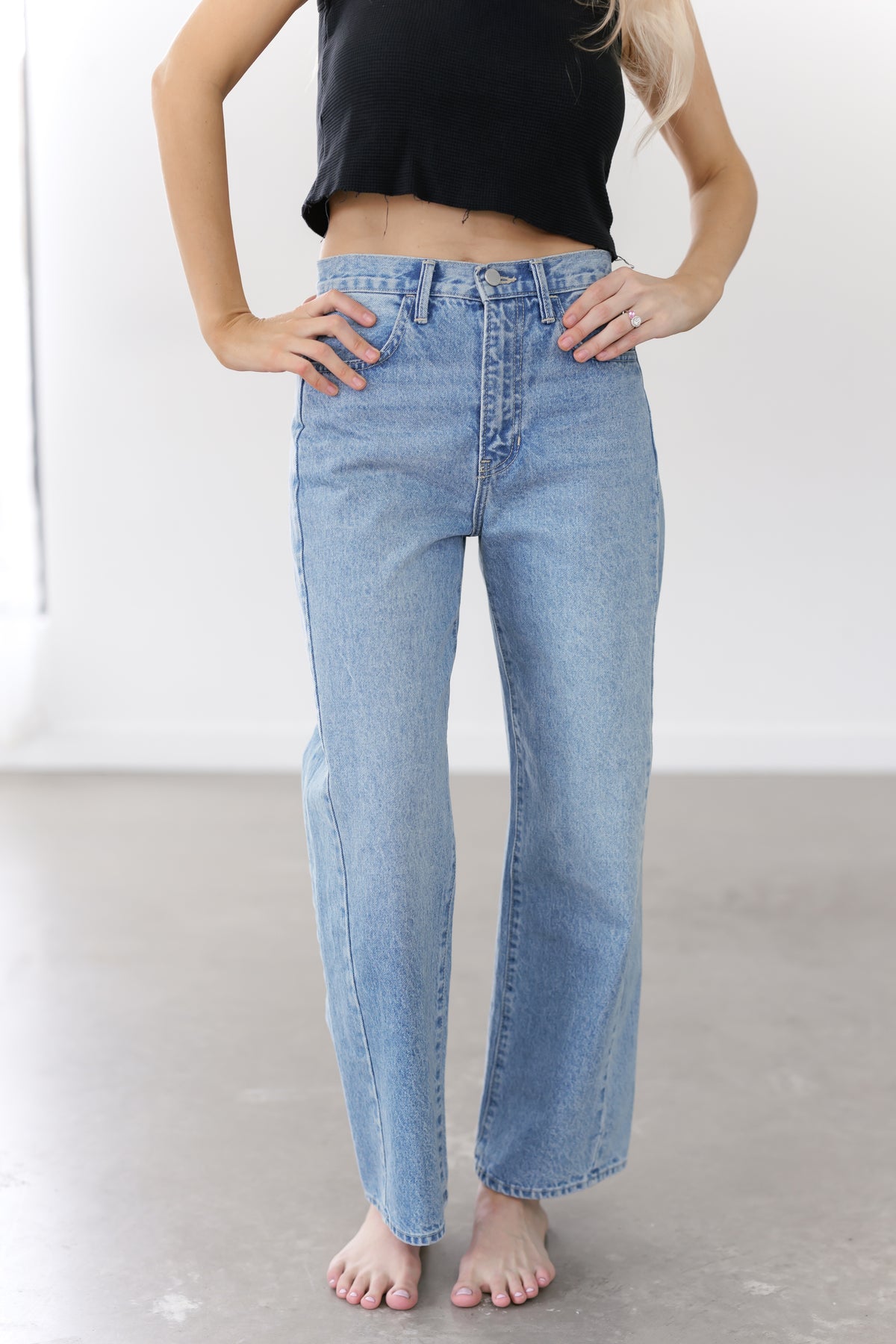 Reece Barrel Jeans