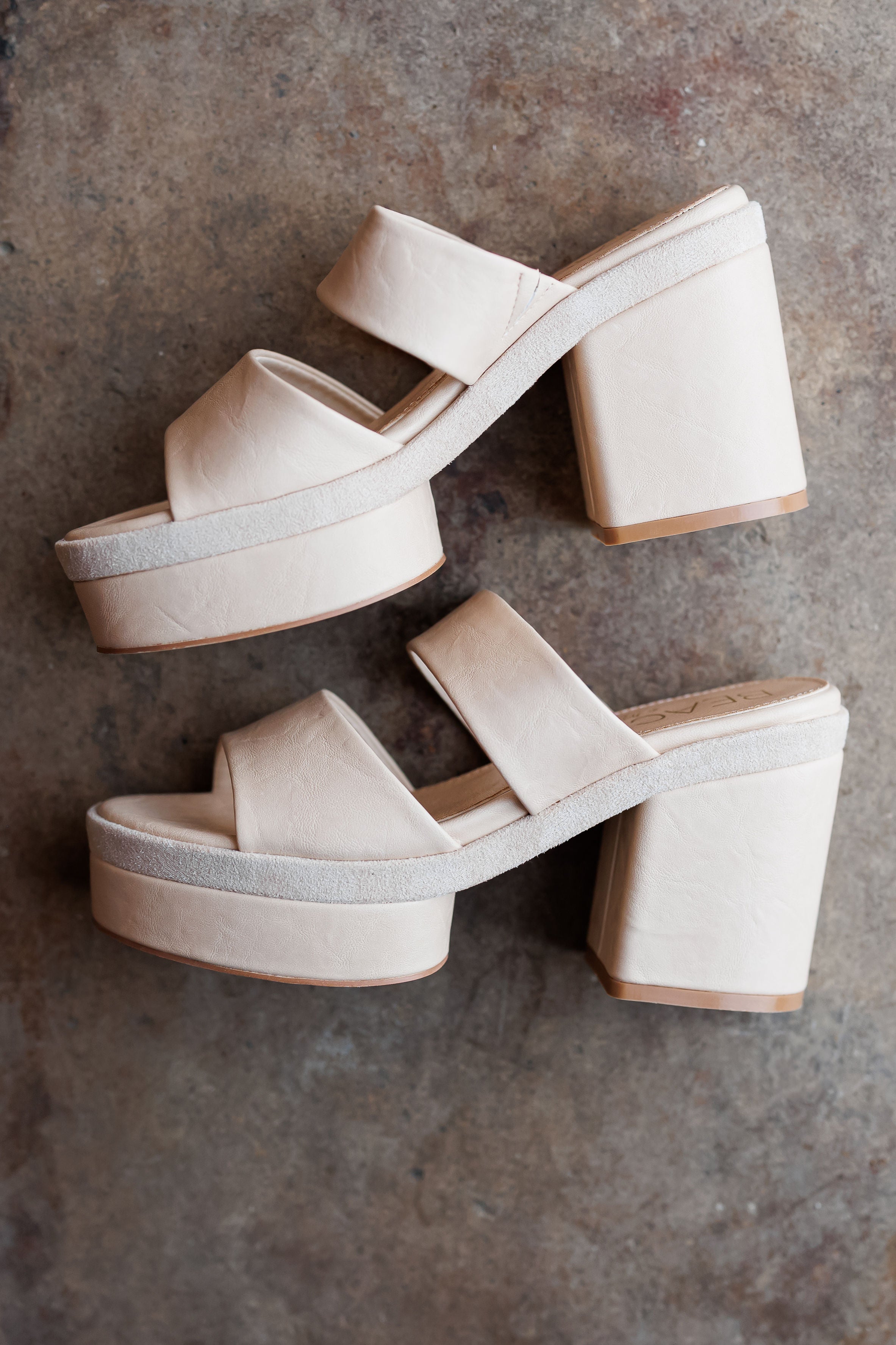 Matisse: Graham Platform Sandal - Natural