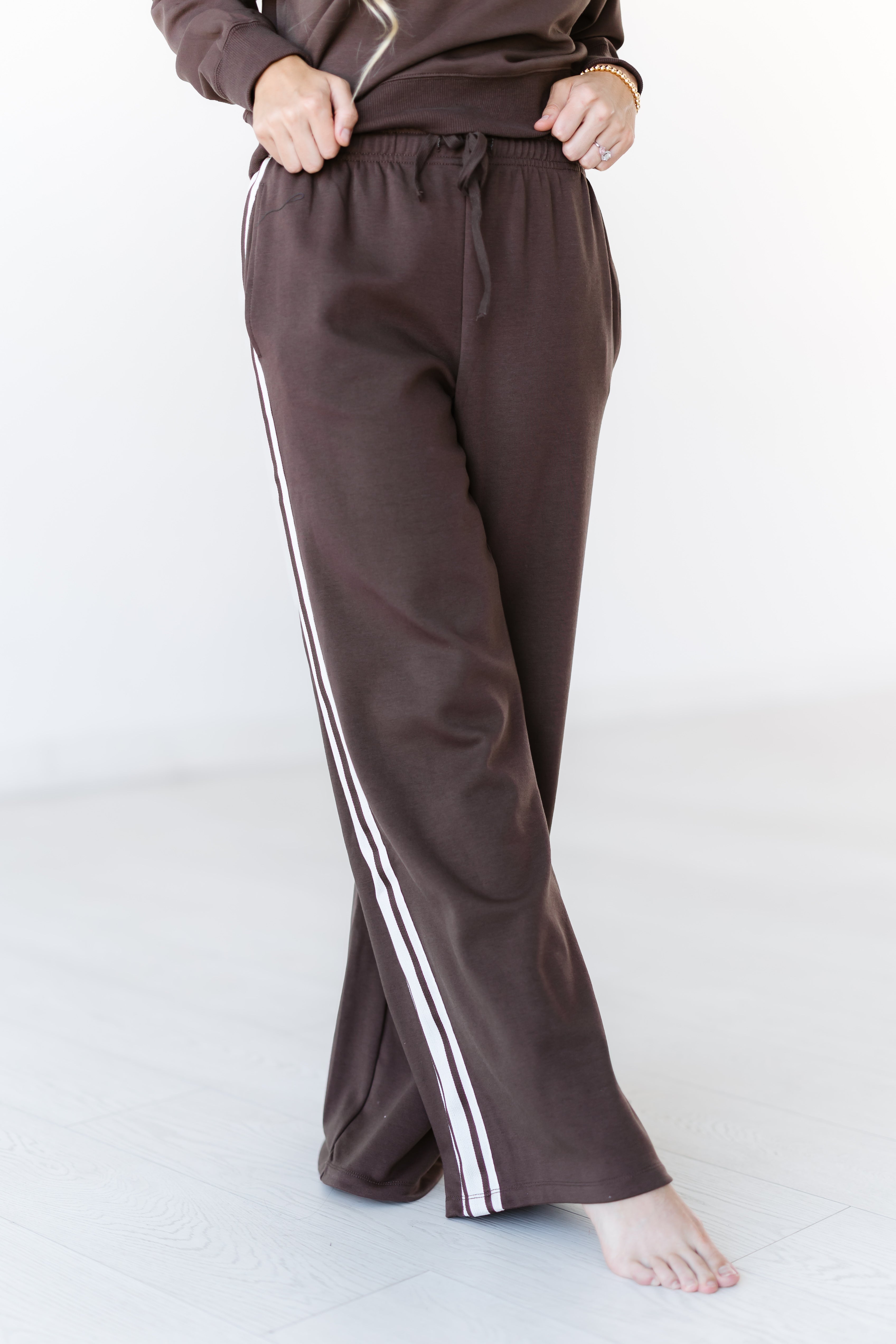 [Z Supply] Rise And Go Pants - Dark Chocolate
